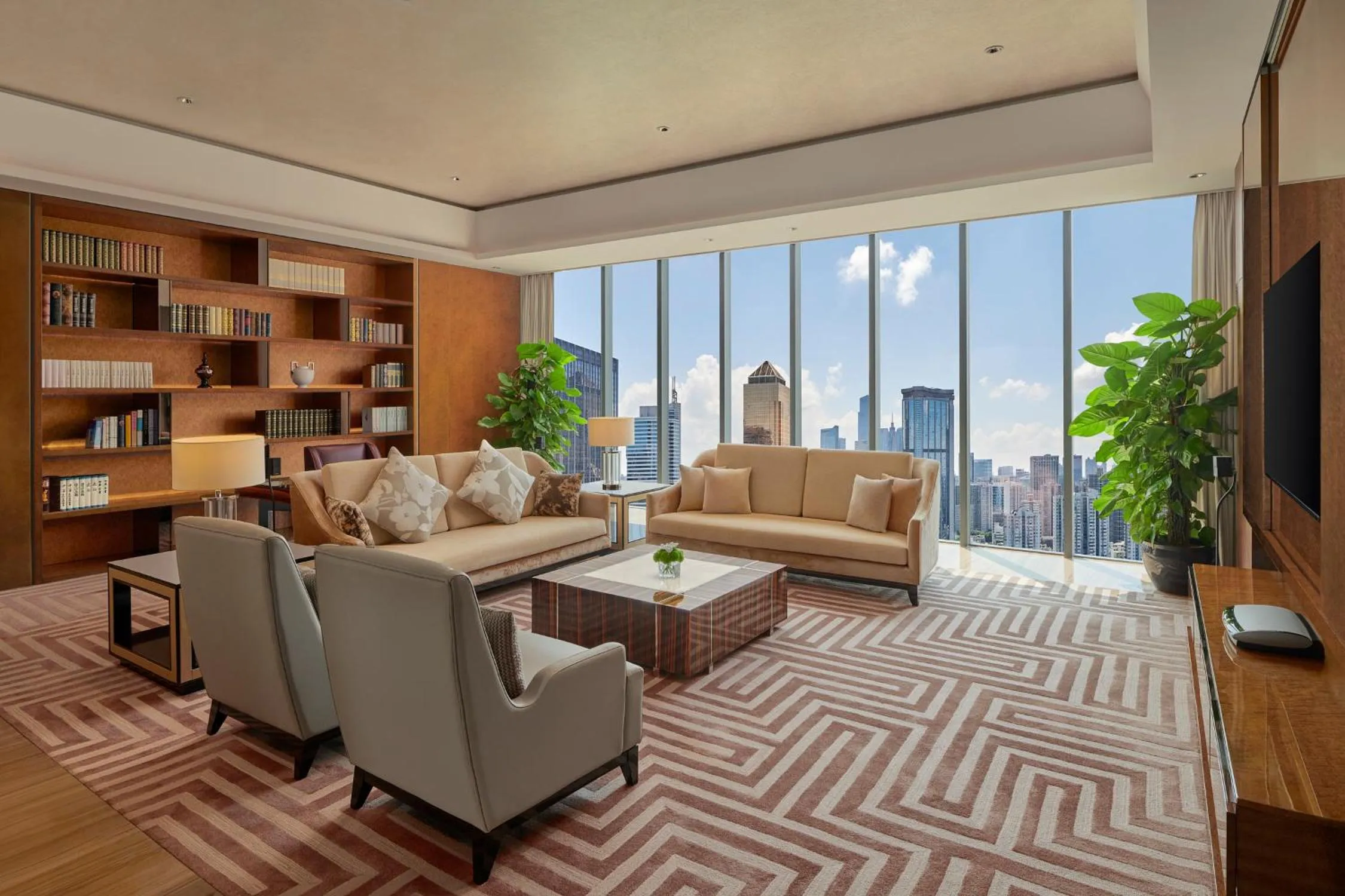 Library in Hilton Guangzhou Tianhe