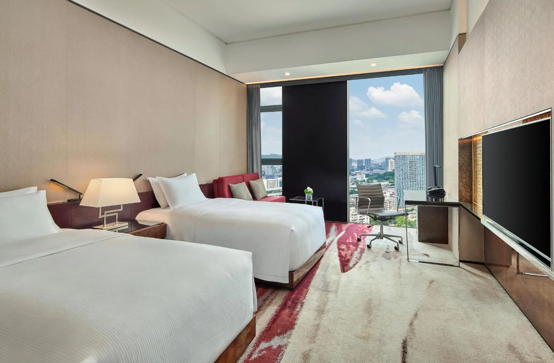 Bedroom, Bed in Hilton Guangzhou Tianhe