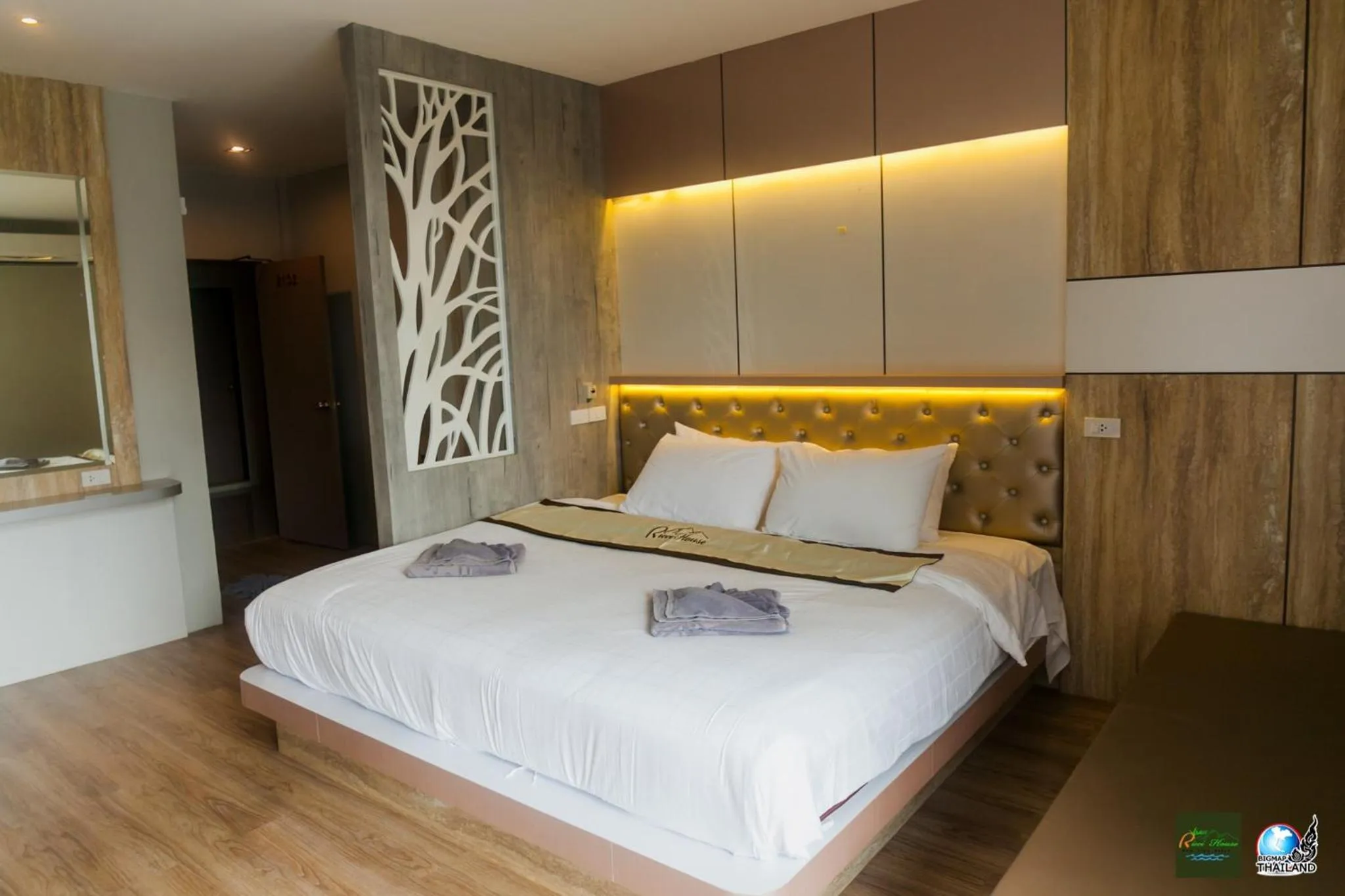 Photo of the whole room, Bed in Ricci House Resort