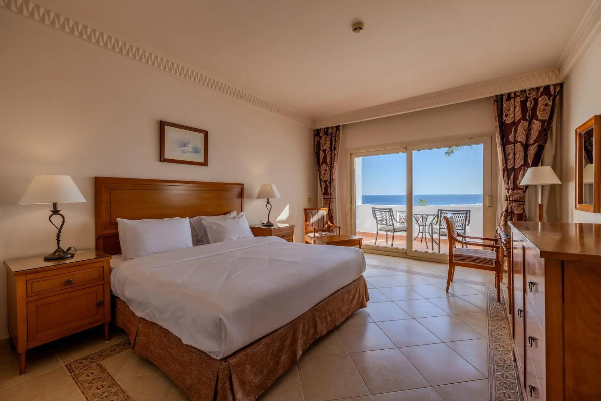 Photo of the whole room, Bed in Continental Plaza Beach Resort
