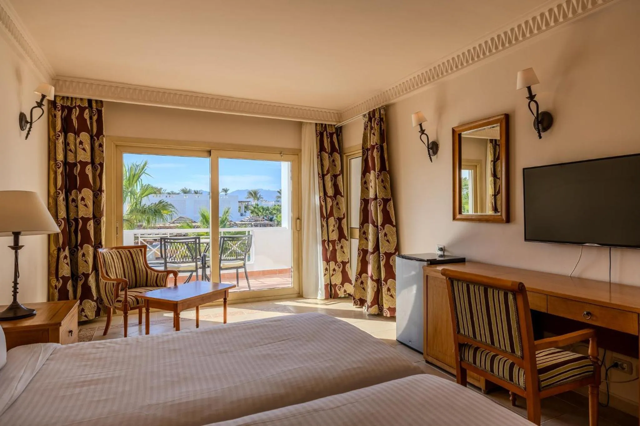 Photo of the whole room, Bed in Continental Plaza Beach Resort