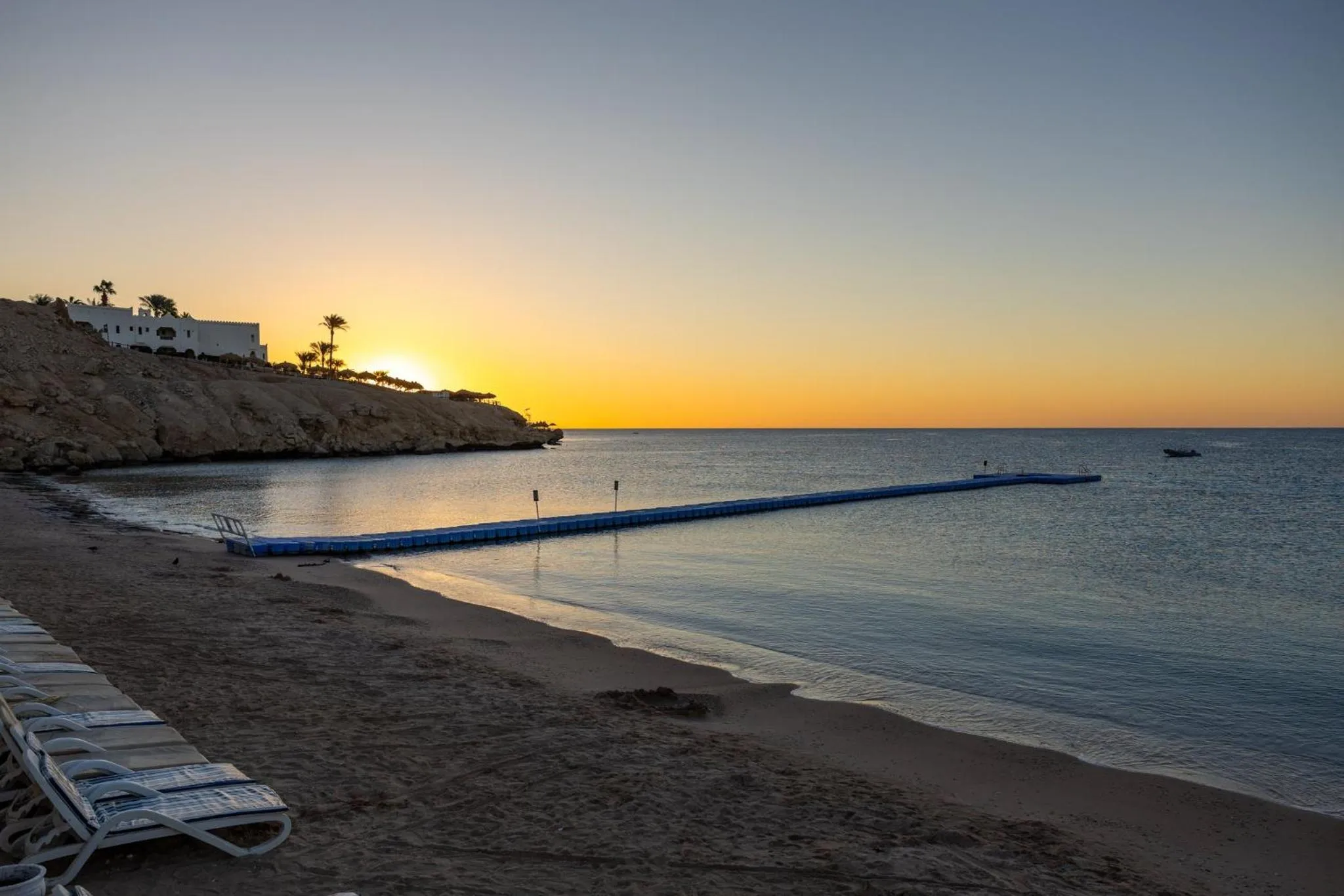 Beach in Continental Plaza Beach Resort