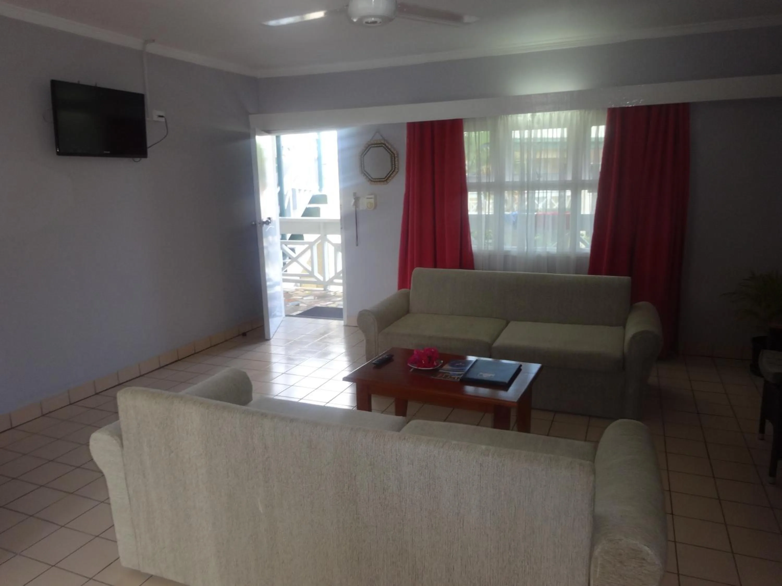 Living room in Suva Motor Inn