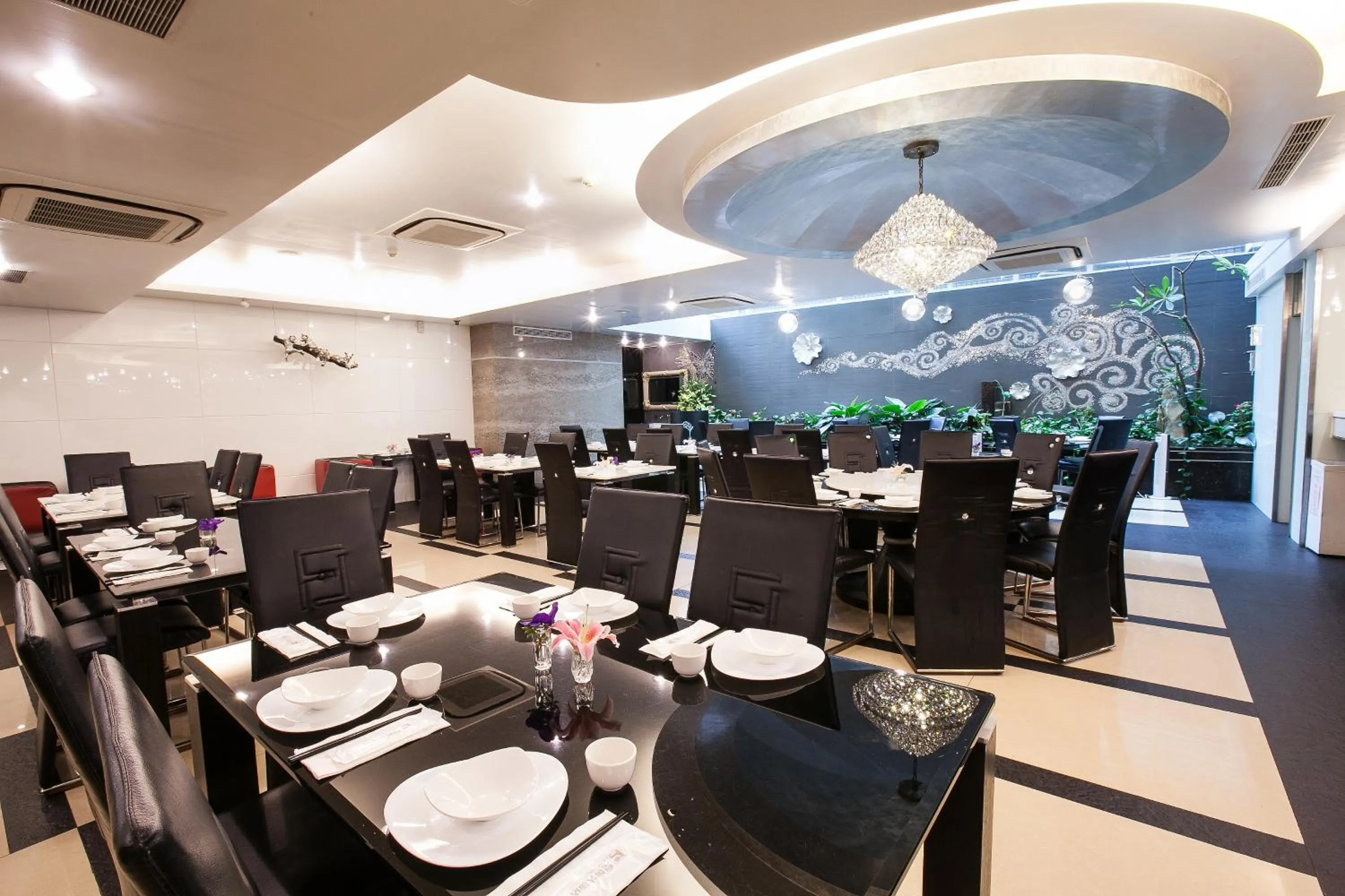Restaurant/places to eat in Chiayi King Hotel
