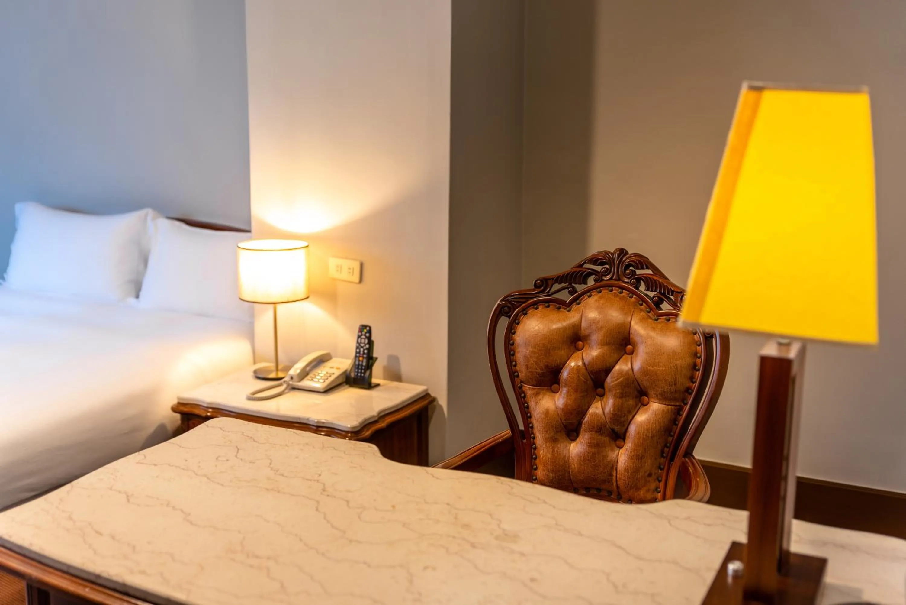 Bed in Chiayi King Hotel