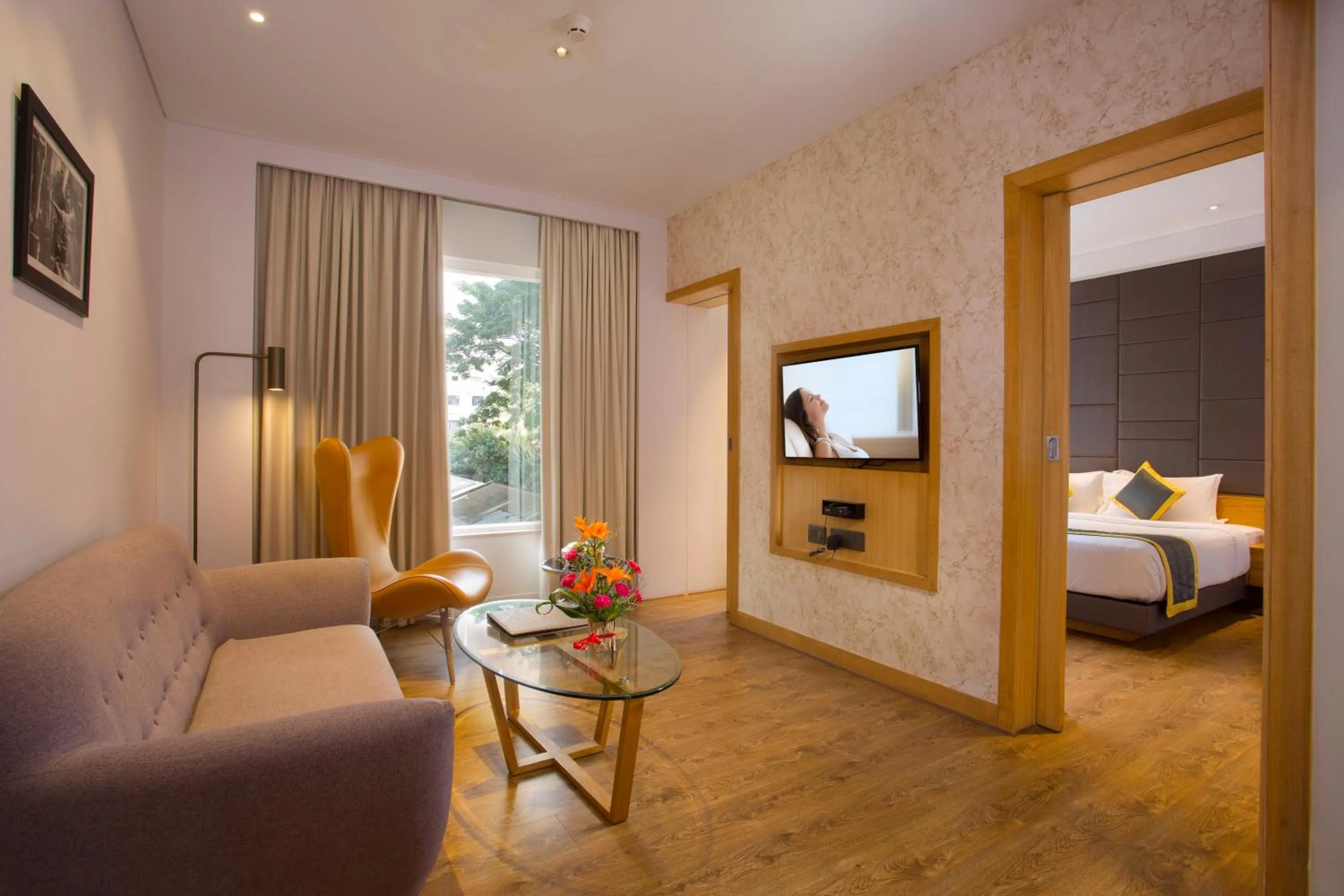 Living room, Bed in Fountain Tree by TGI