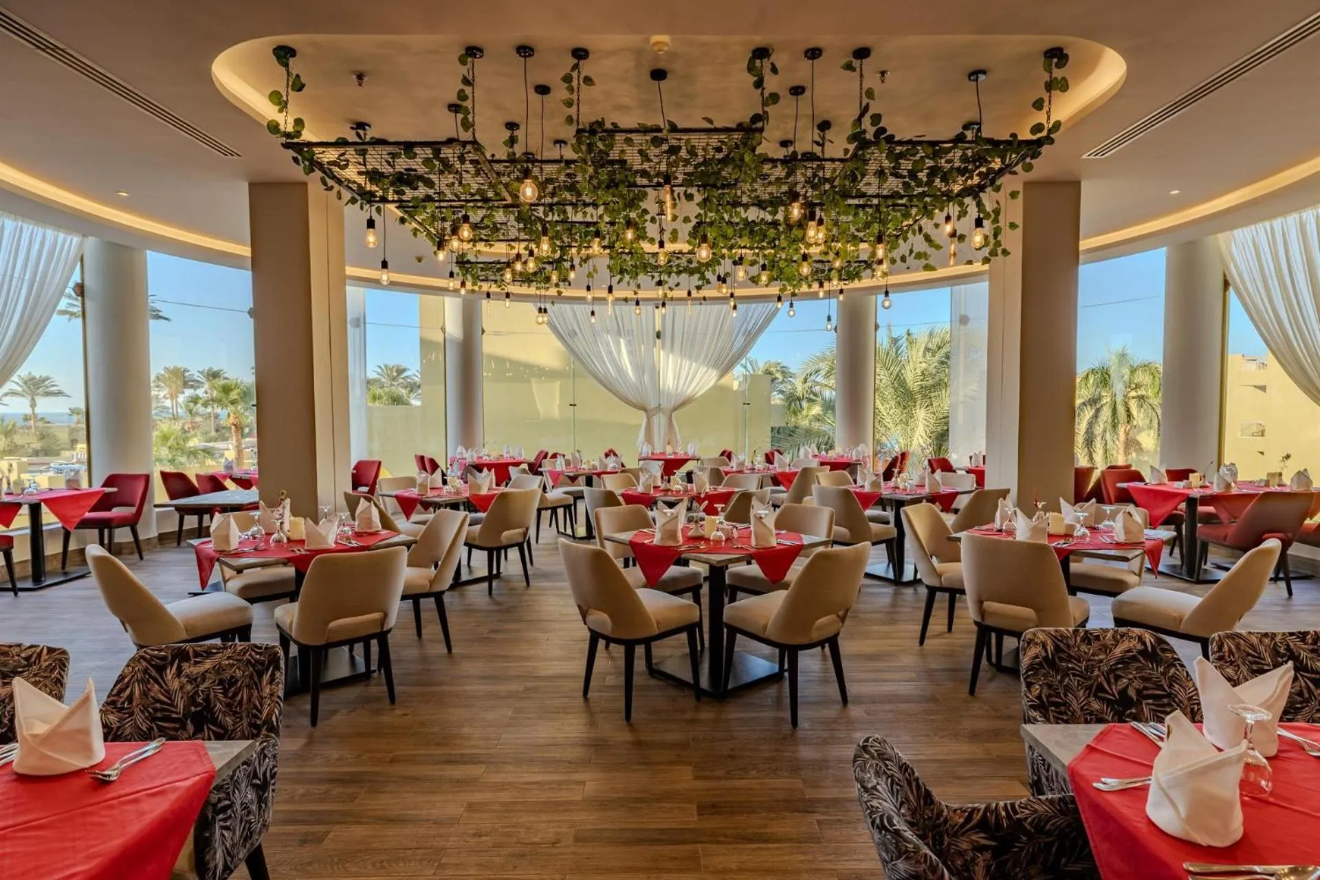 Palm Beach Resort Families and Couples only