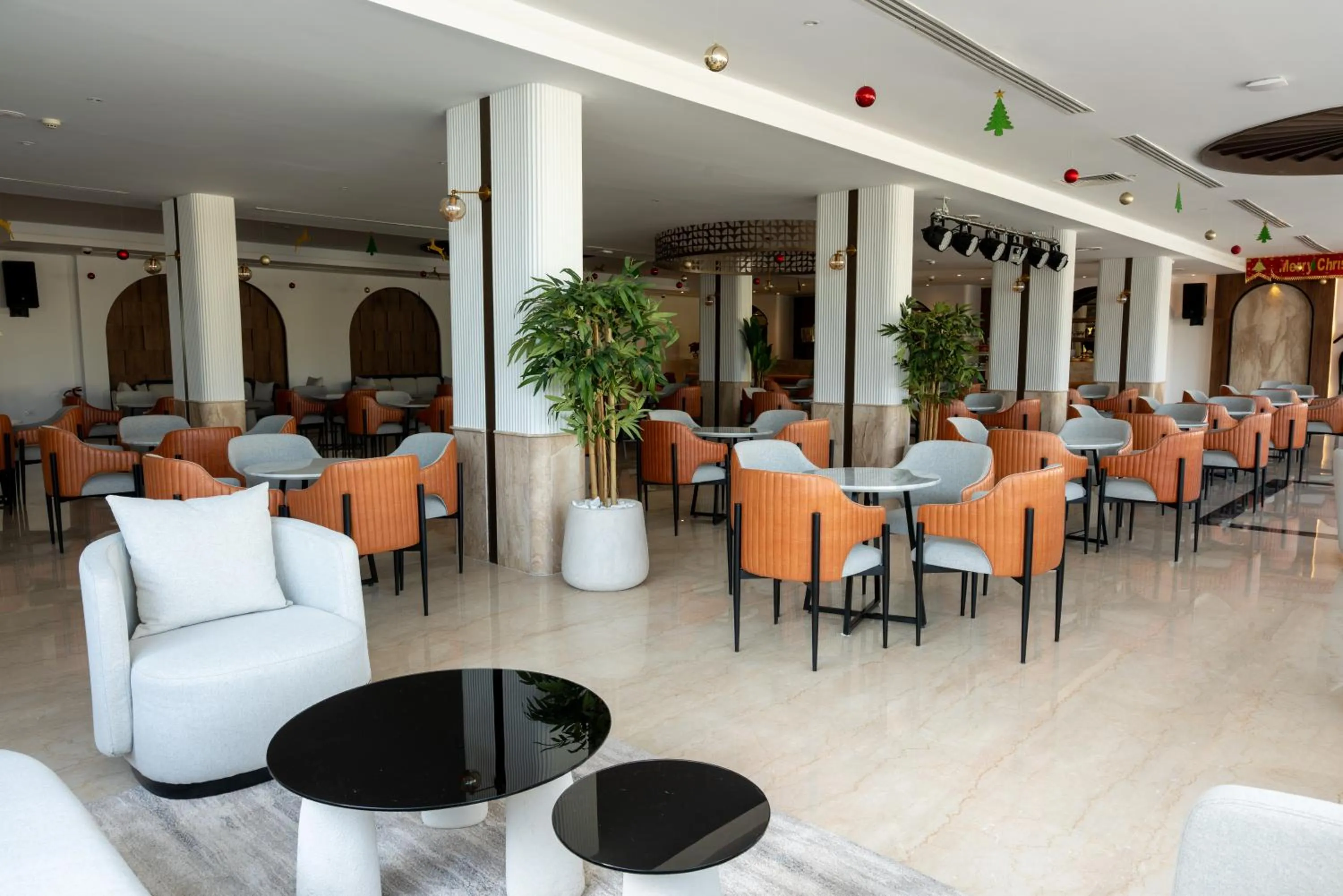 Palm Beach Resort Families and Couples only