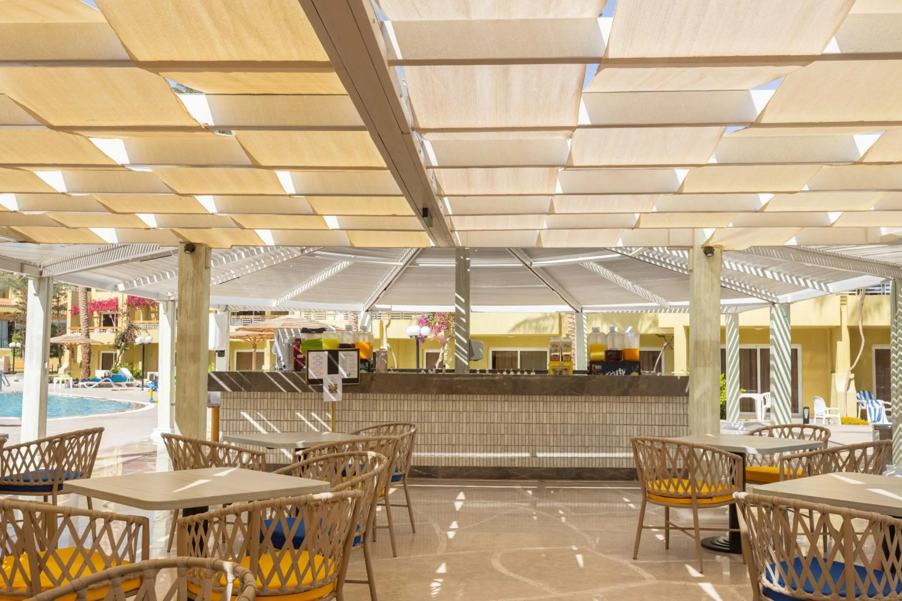 Palm Beach Resort Families and Couples only