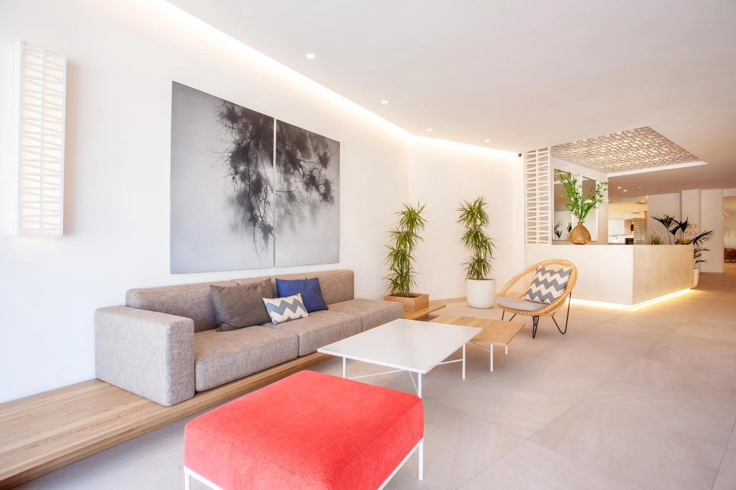 Lobby or reception in Grupotel Picafort Beach