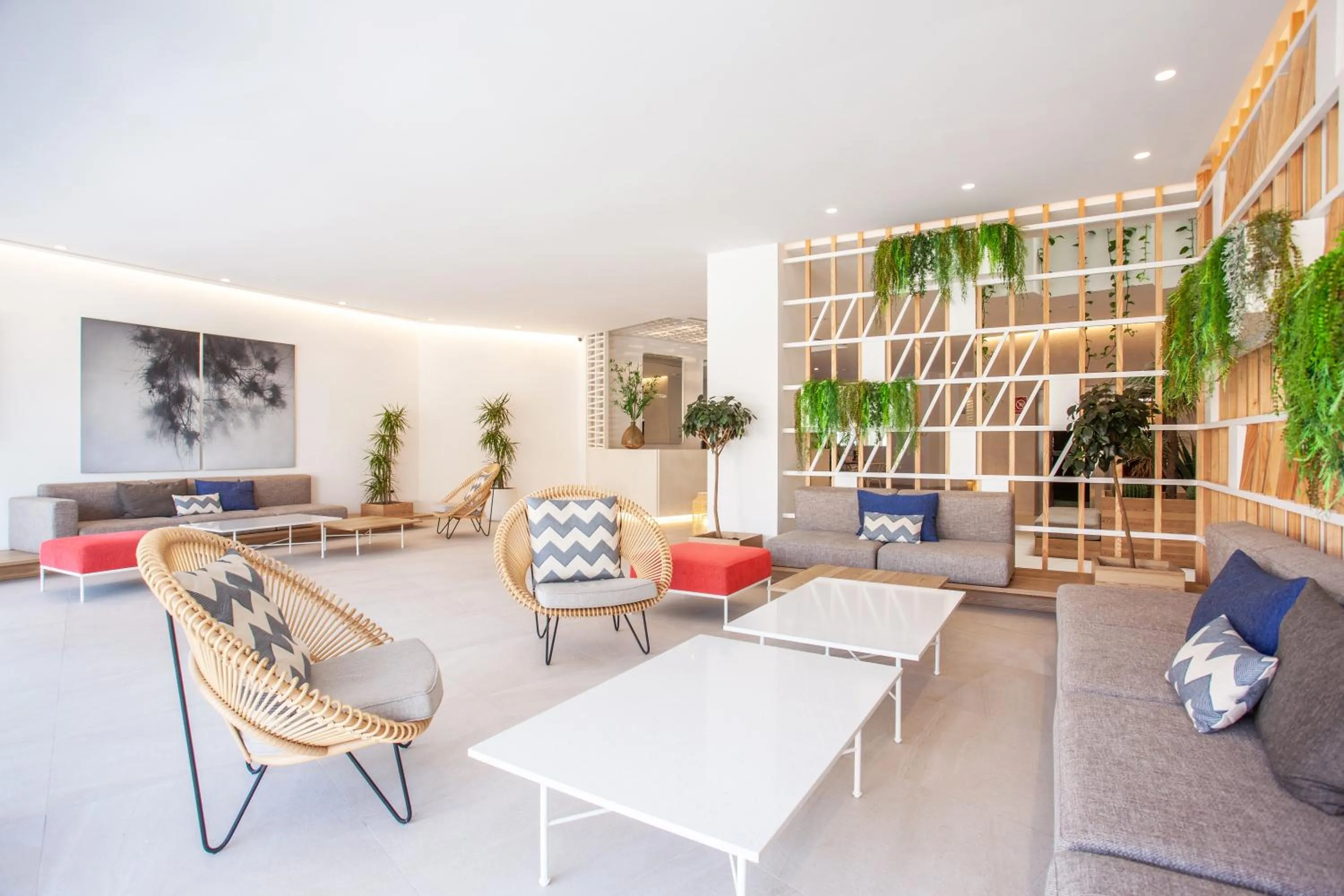 Lobby or reception in Grupotel Picafort Beach