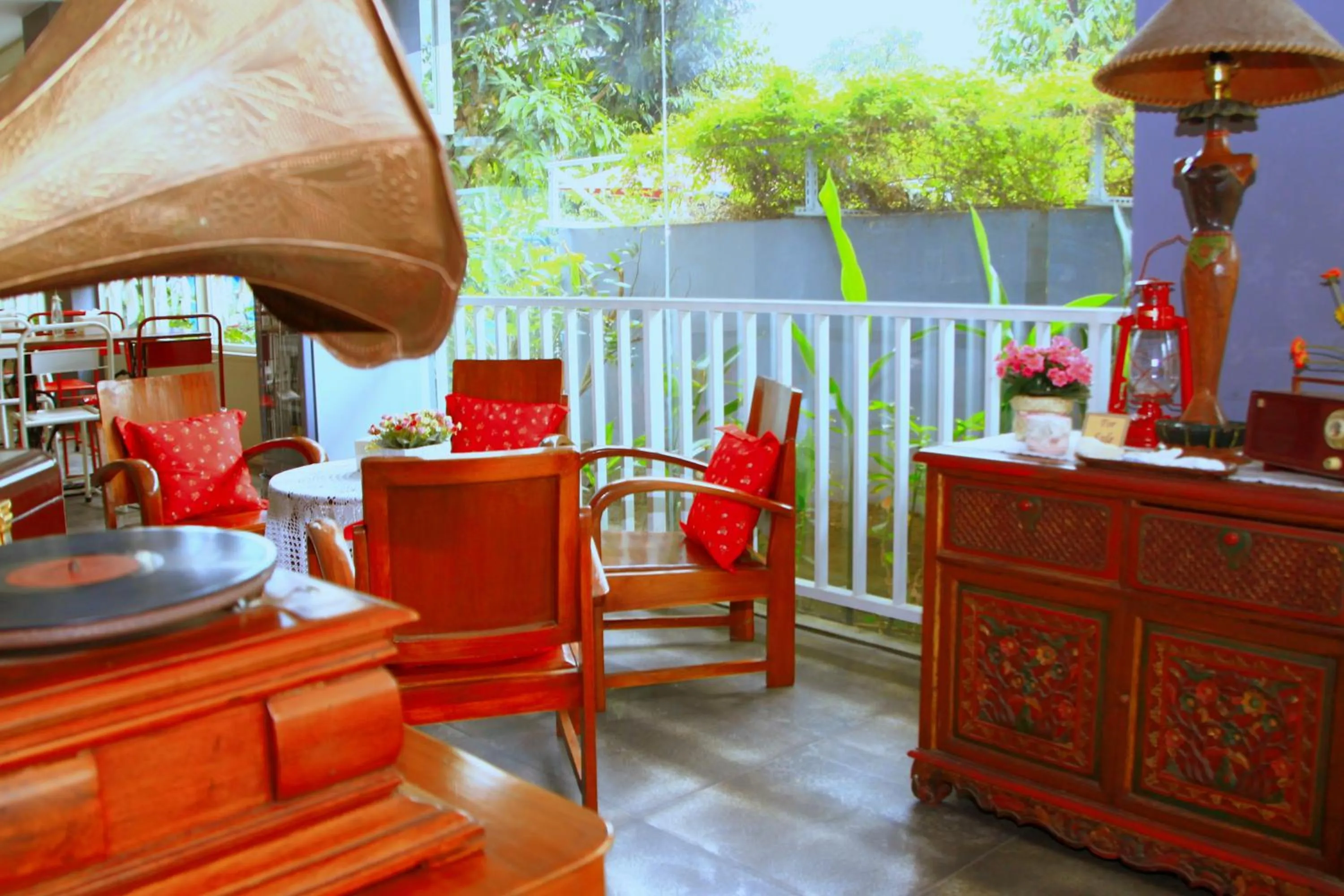 Lobby or reception in Roemah 28 Syariah