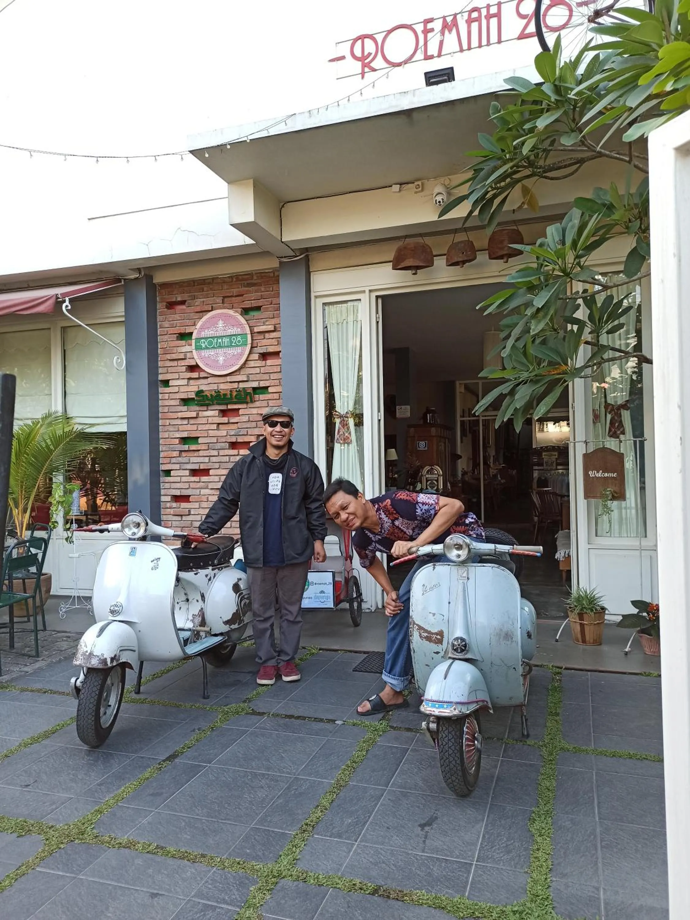 Guests in Roemah 28 Syariah