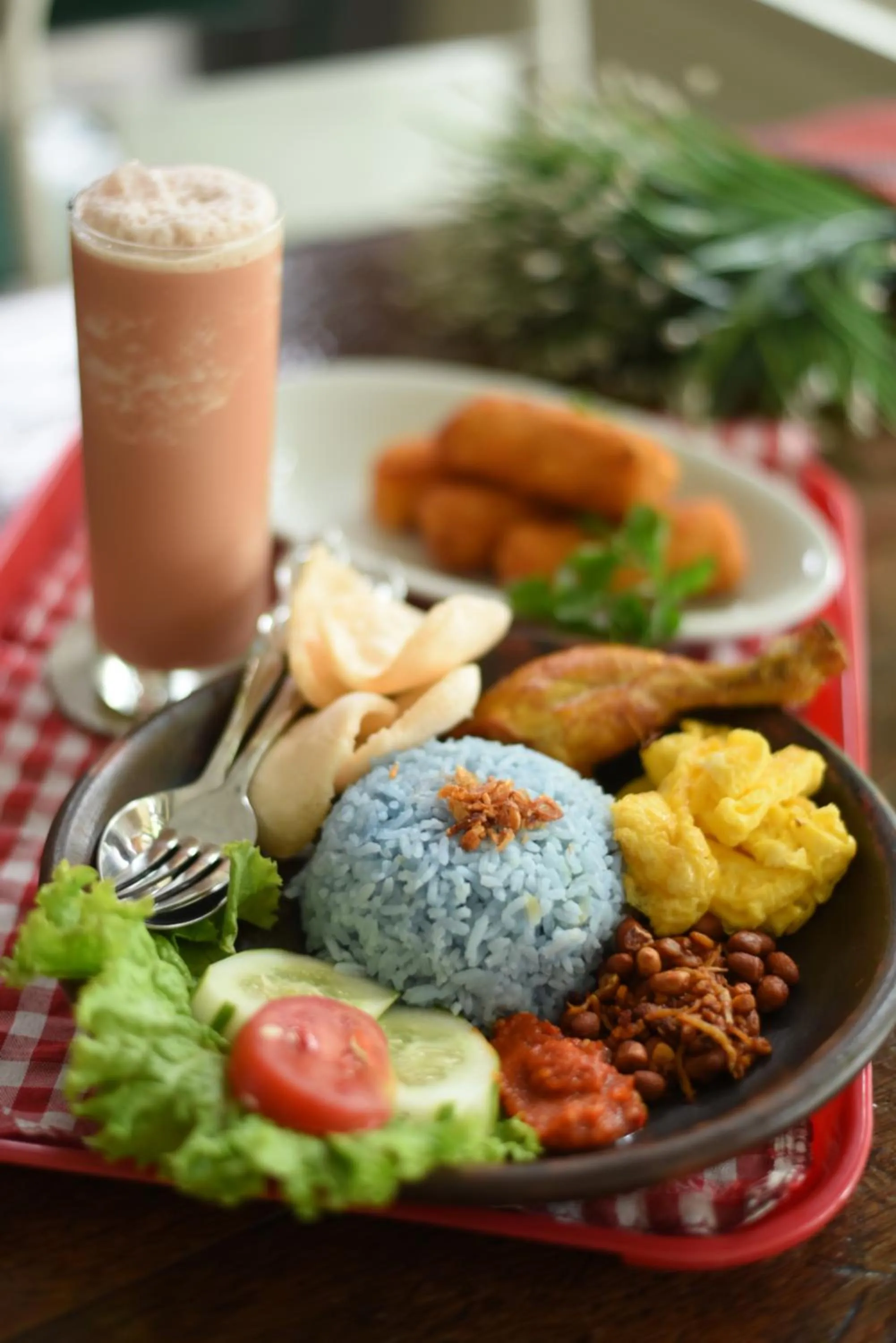 Restaurant/places to eat in Roemah 28 Syariah