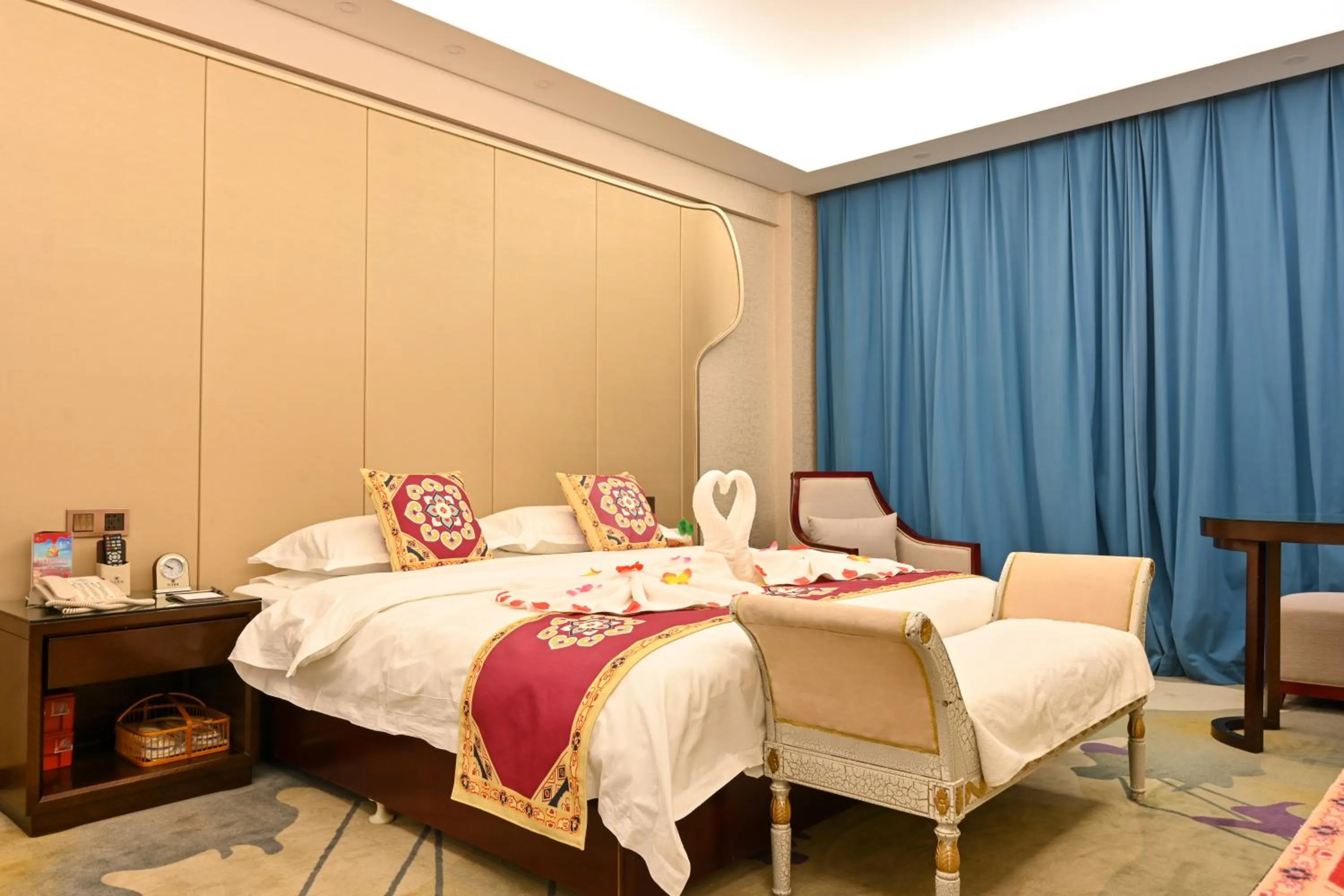 Bed in Dunhuang Hotel