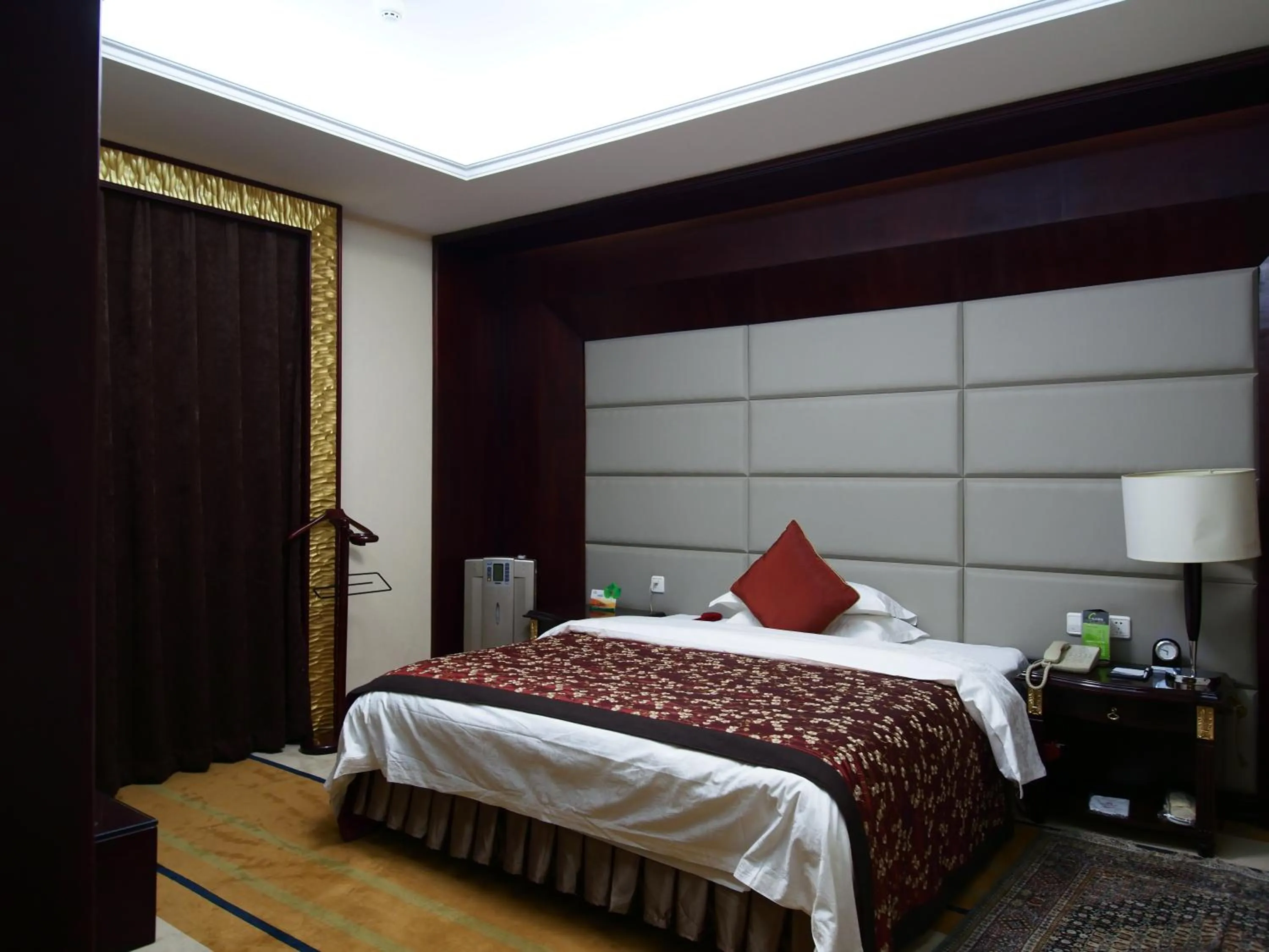 Bed in Dunhuang Hotel