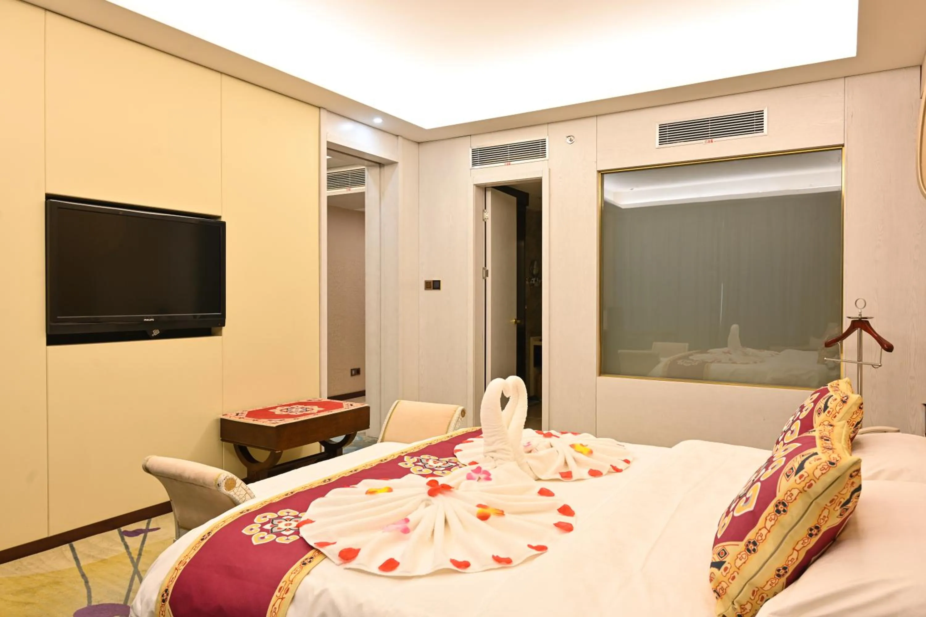 Bed in Dunhuang Hotel