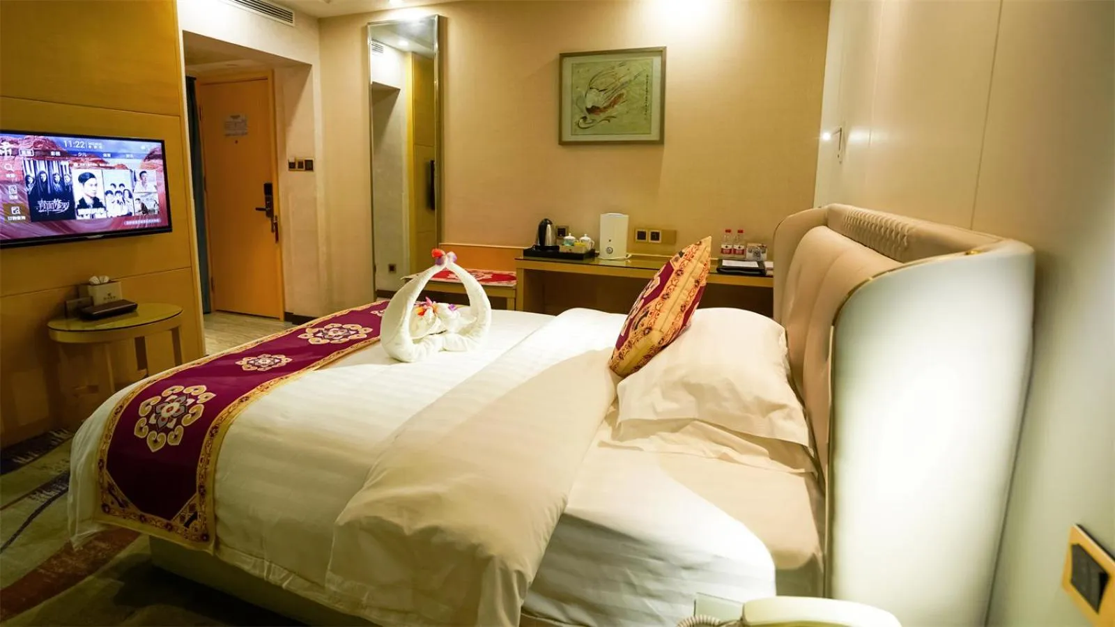 Bed in Dunhuang Hotel
