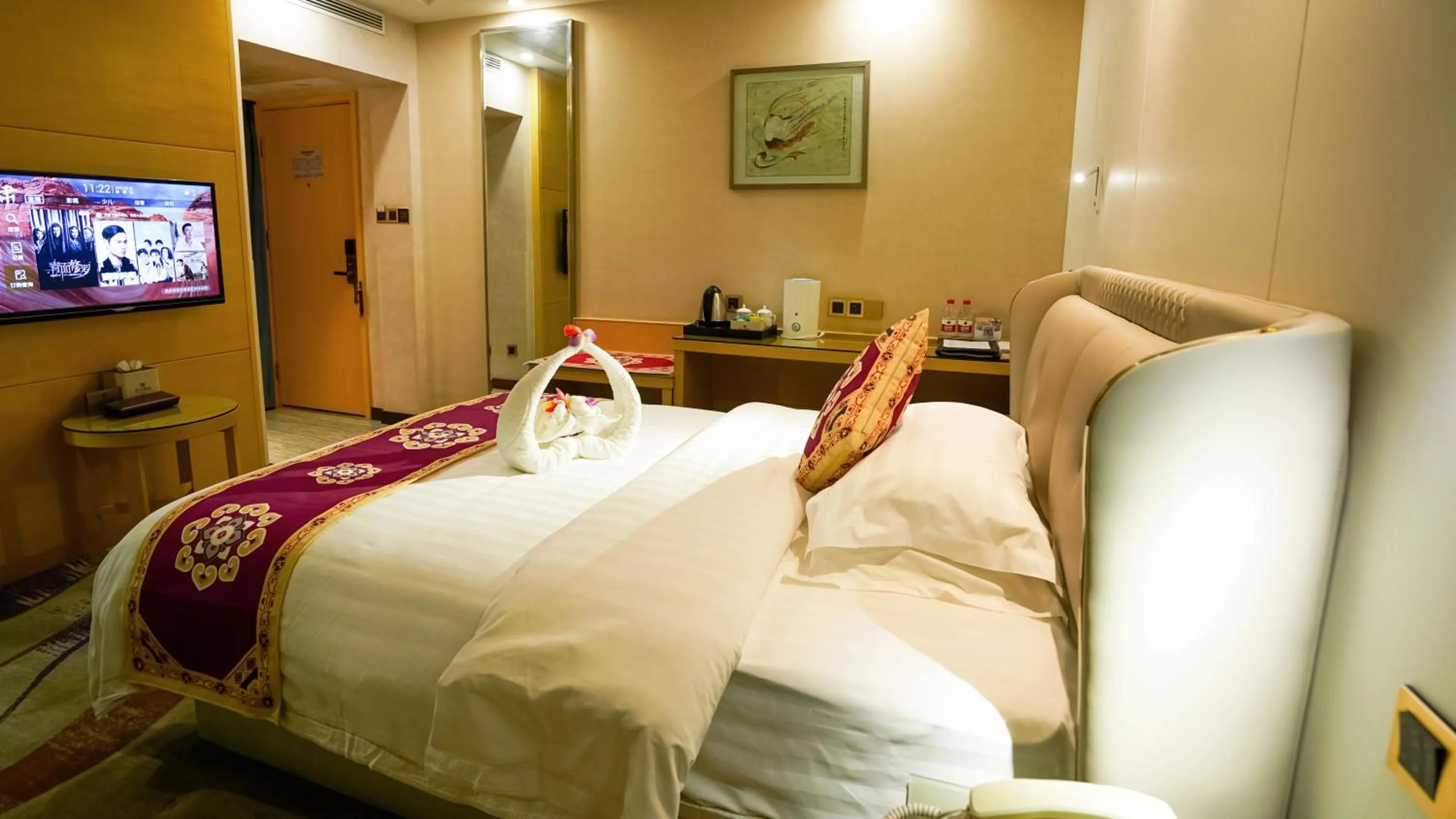 Bed in Dunhuang Hotel