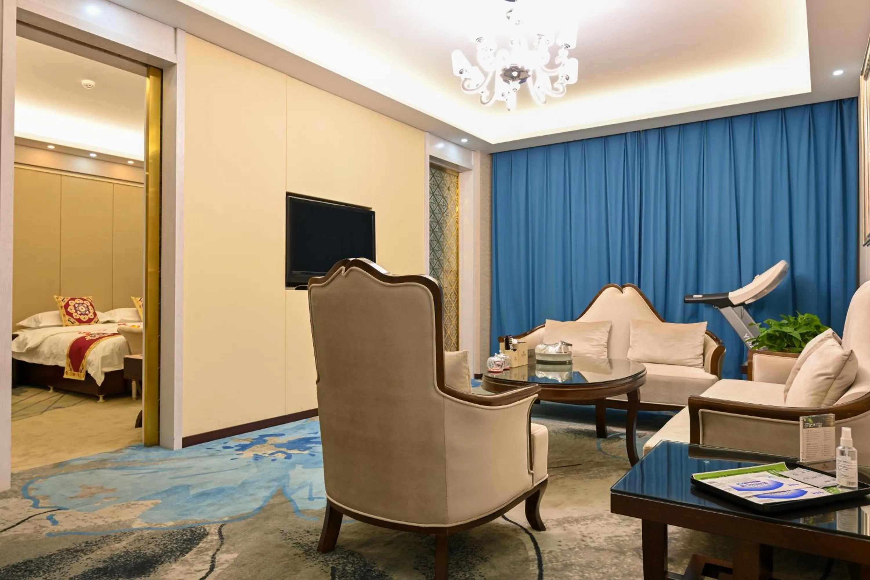 Bed in Dunhuang Hotel