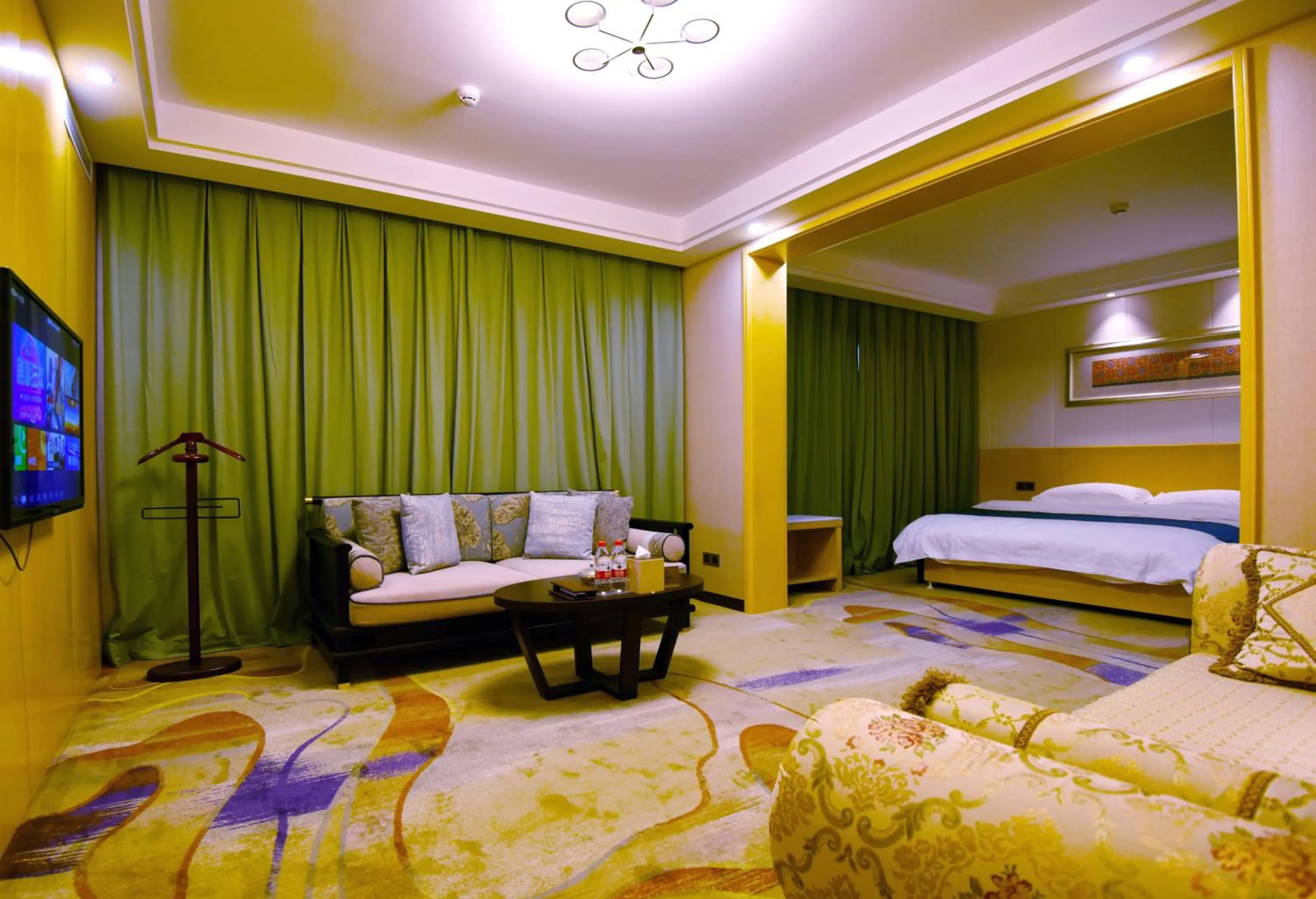 Bed in Dunhuang Hotel