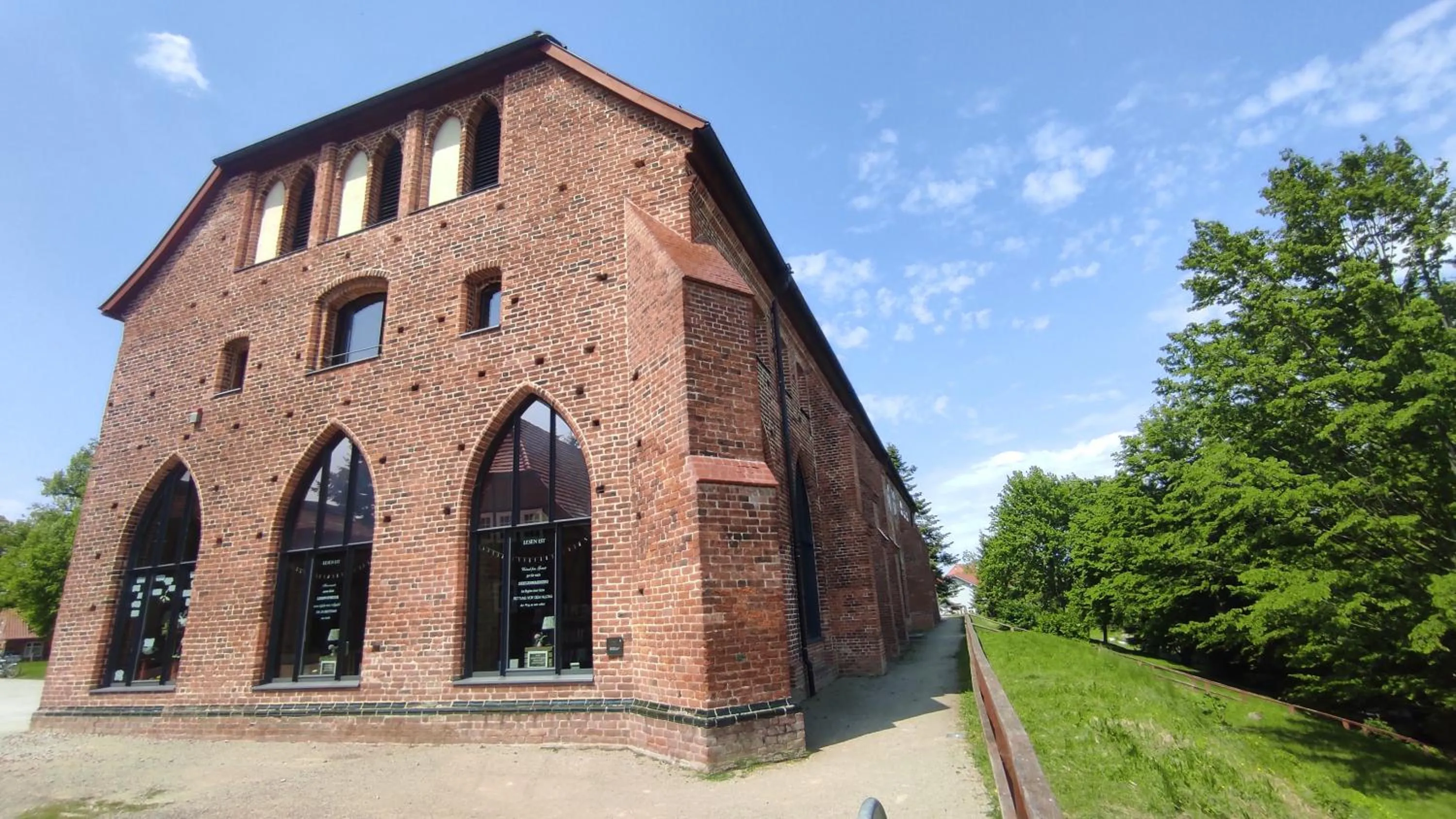 Nearby landmark in Hotel Garni "Villa am Schaalsee"