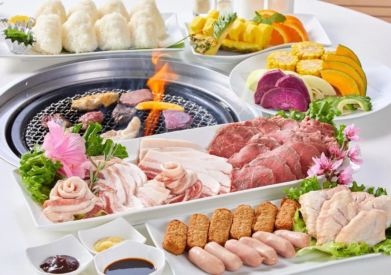 Food in Royal View Hotel Churaumi