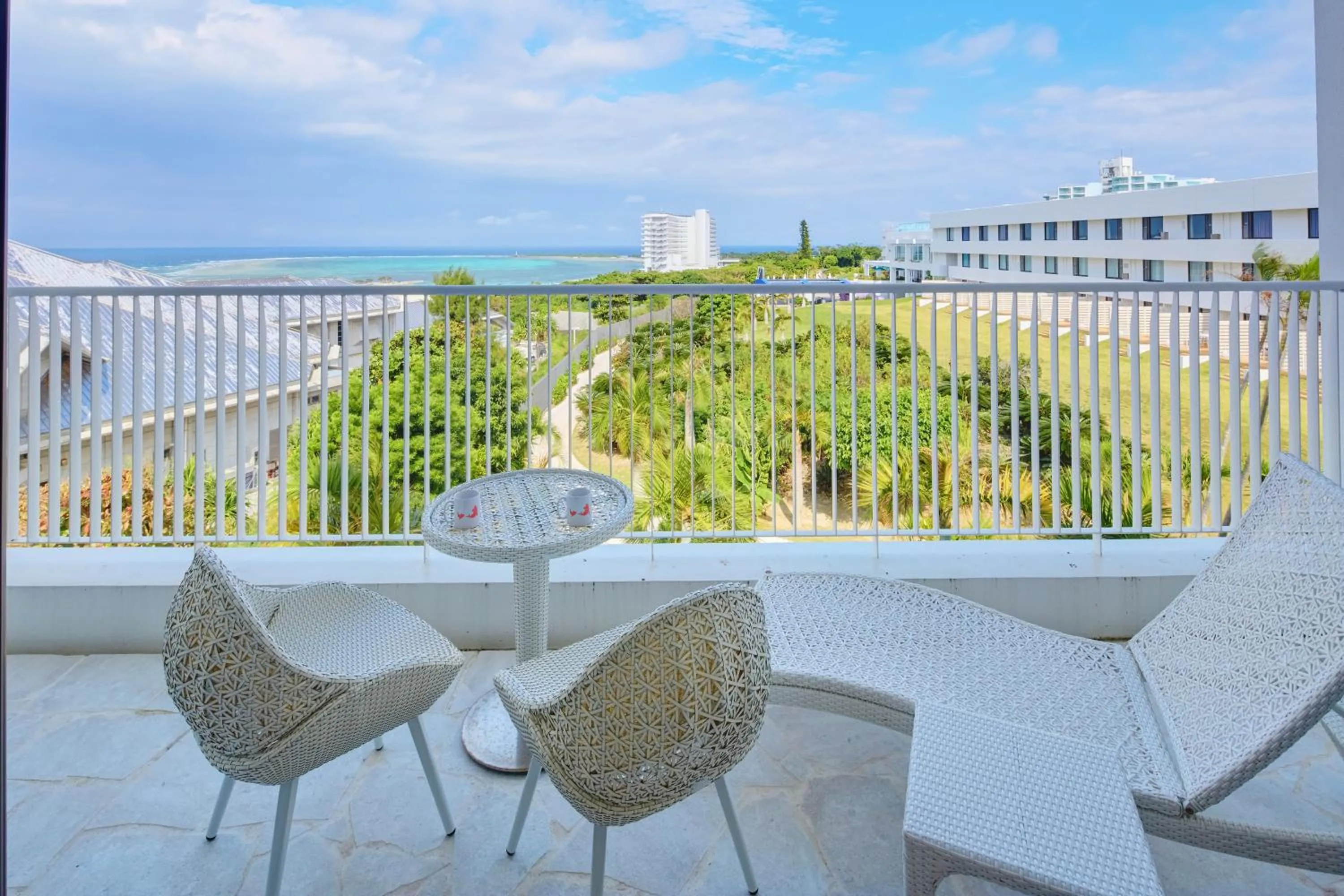 Photo of the whole room in Royal View Hotel Churaumi