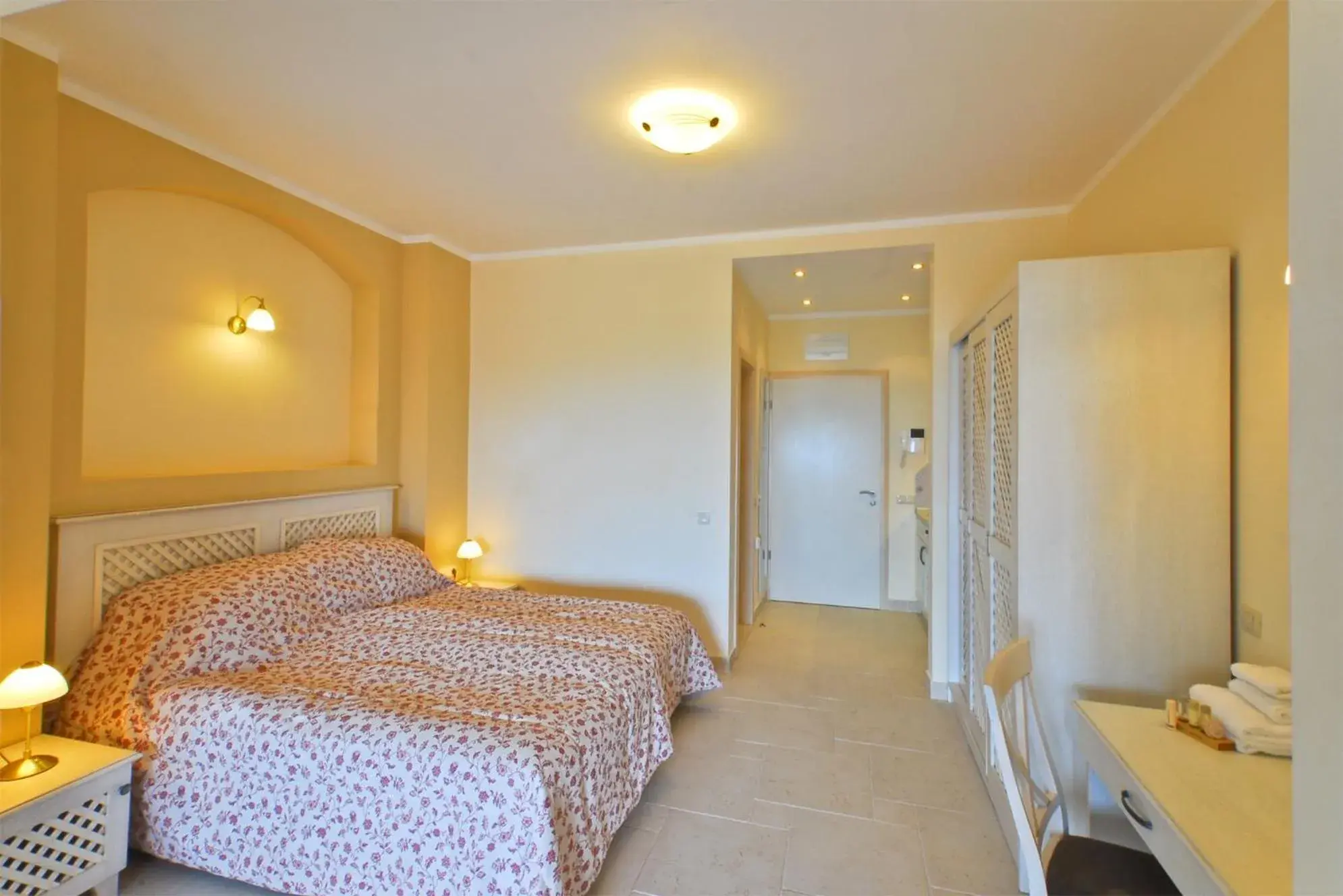 Studio with Sea View in Club Residence at BlackSeaRama Golf Studio with Sea View in Club Residence at BlackSeaRama Golf