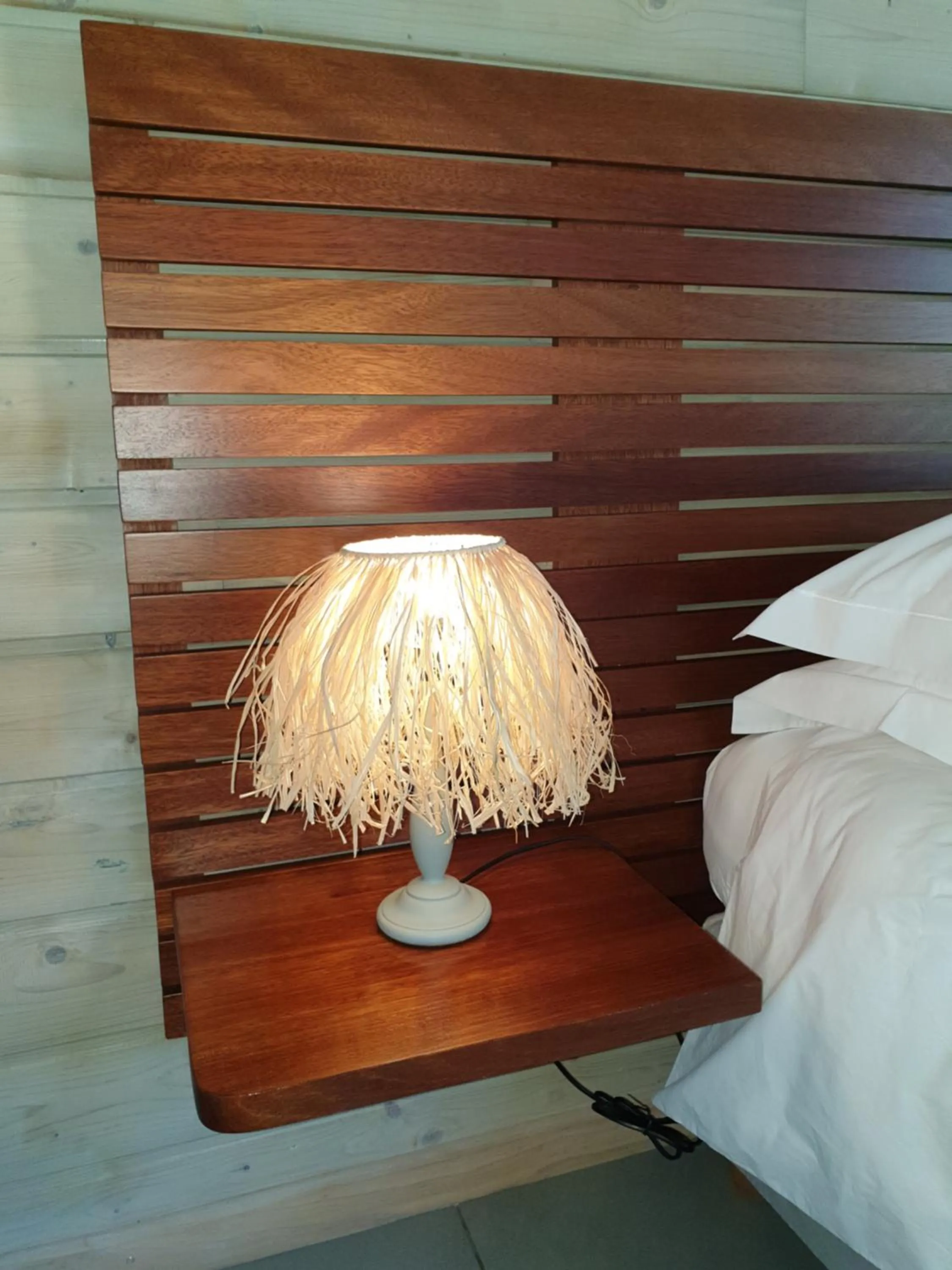 Decorative detail, Bed in Les Coeurs d'Amants