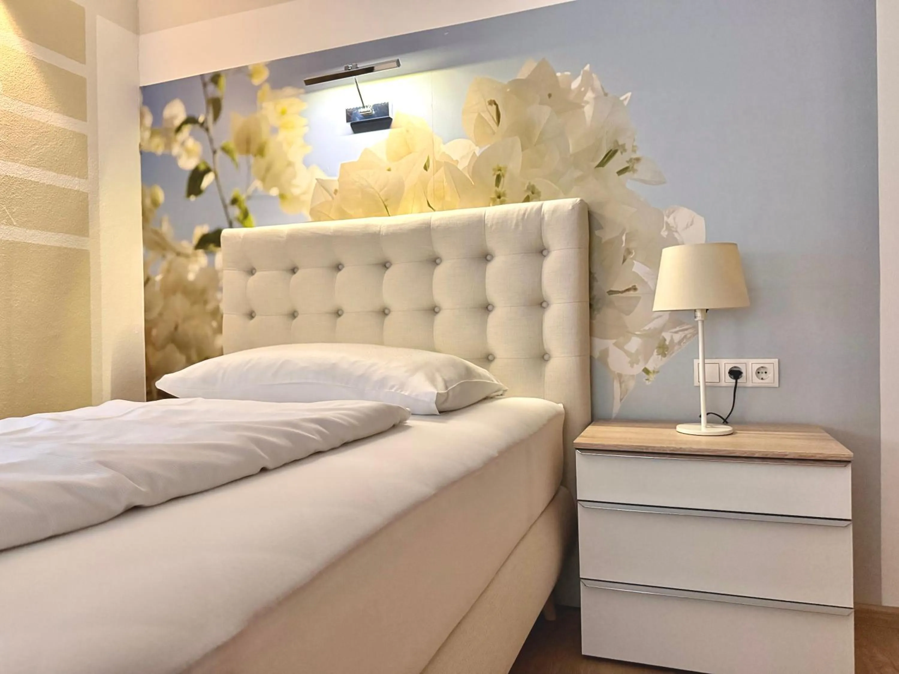 Bed in Hotel Restaurant FIDI