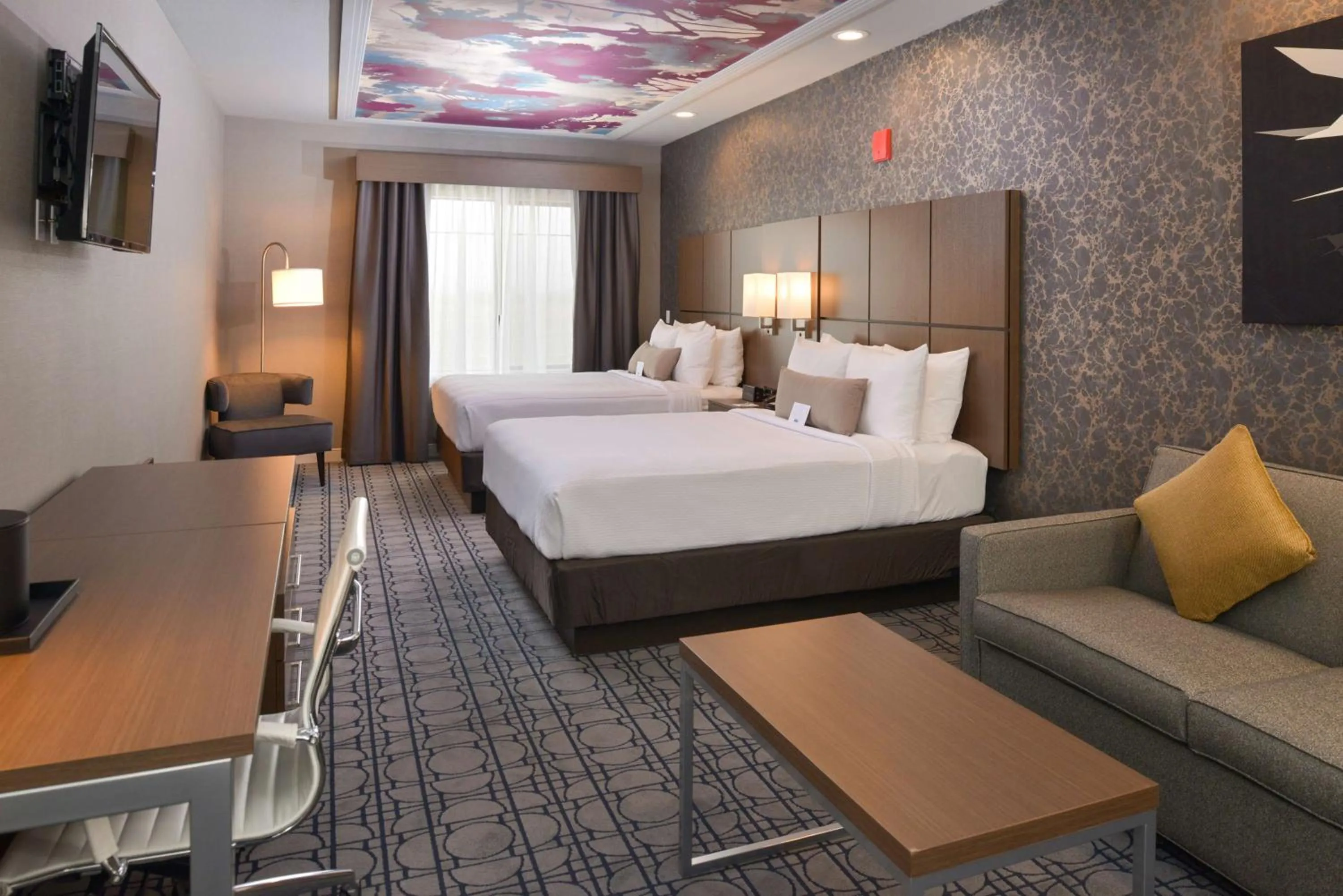 Photo of the whole room, Bed in Best Western Plus Coalinga Inn