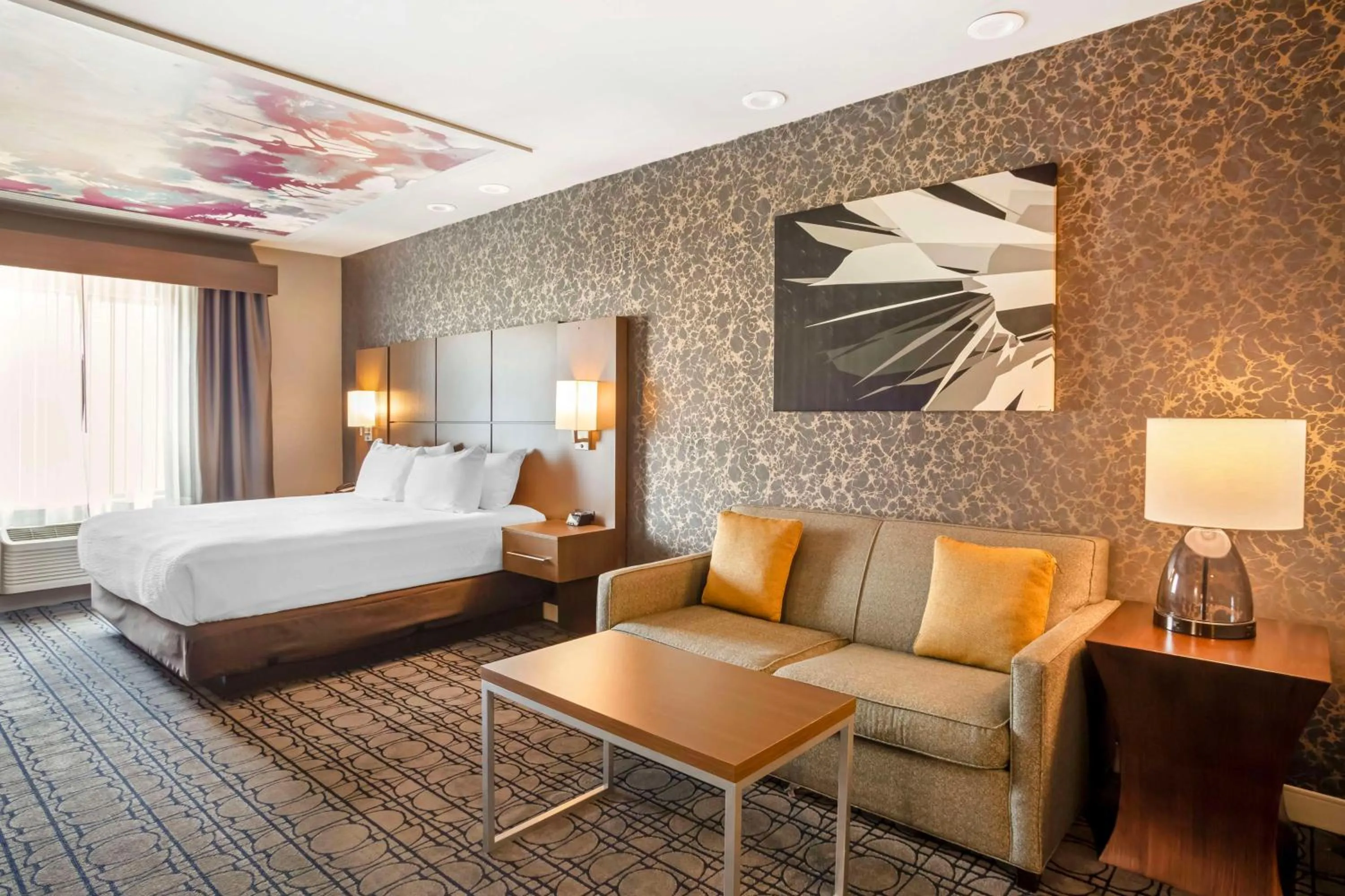 Bedroom, Bed in Best Western Plus Coalinga Inn