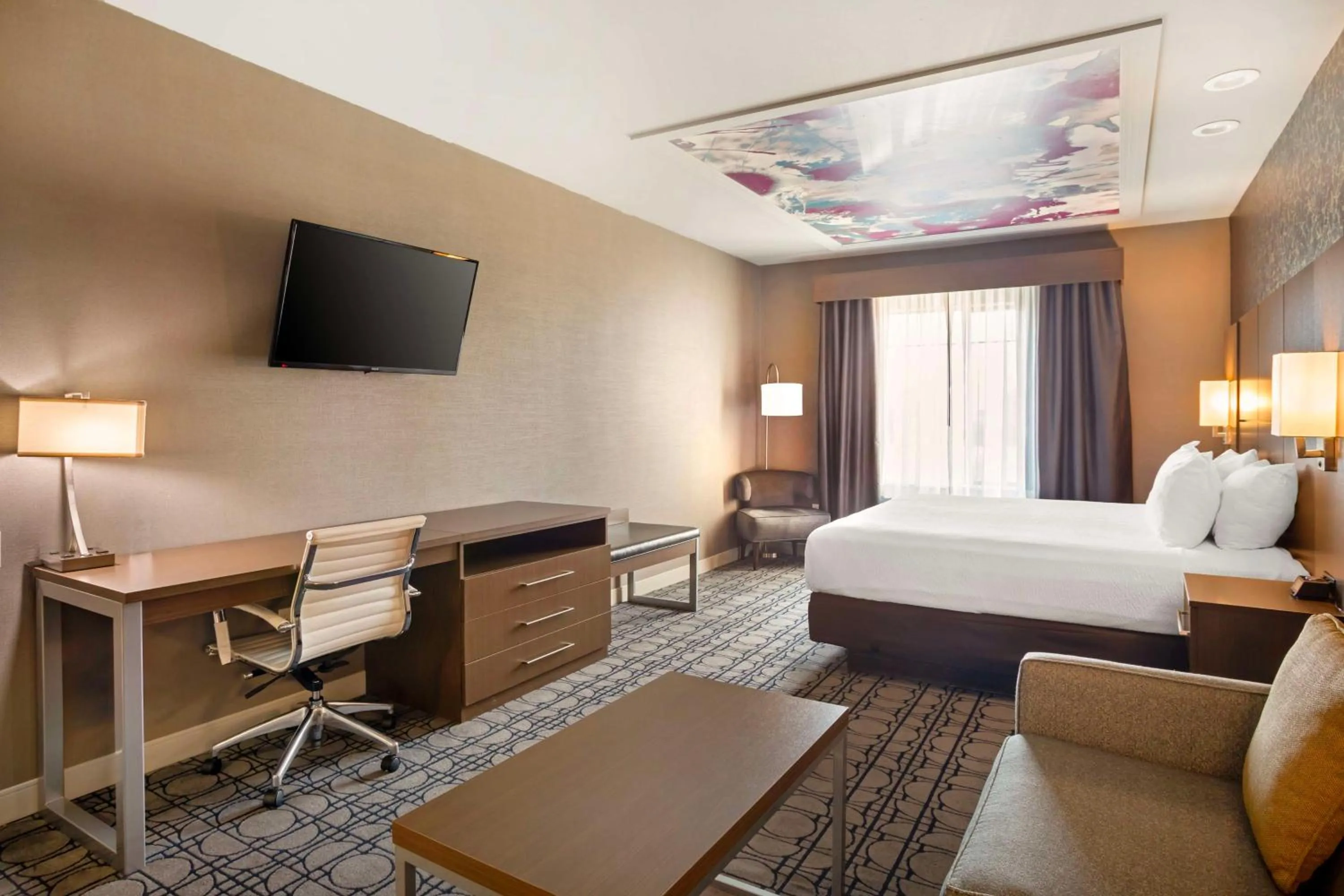 Bedroom, Bed in Best Western Plus Coalinga Inn