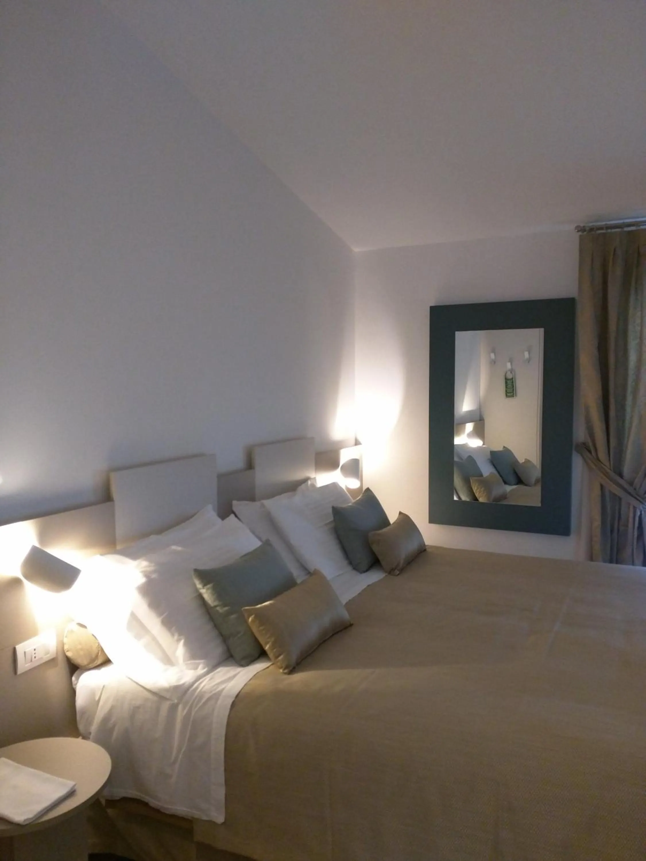 Bed in Hotel La Vigna