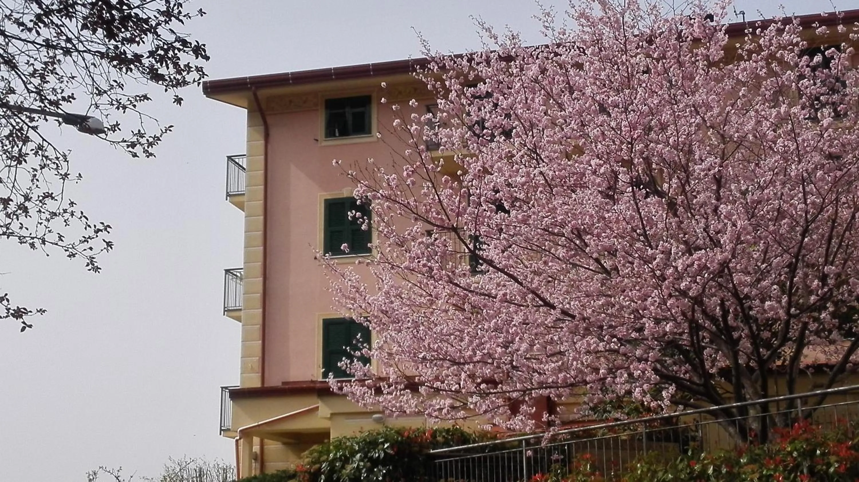 Property building in Hotel La Vigna