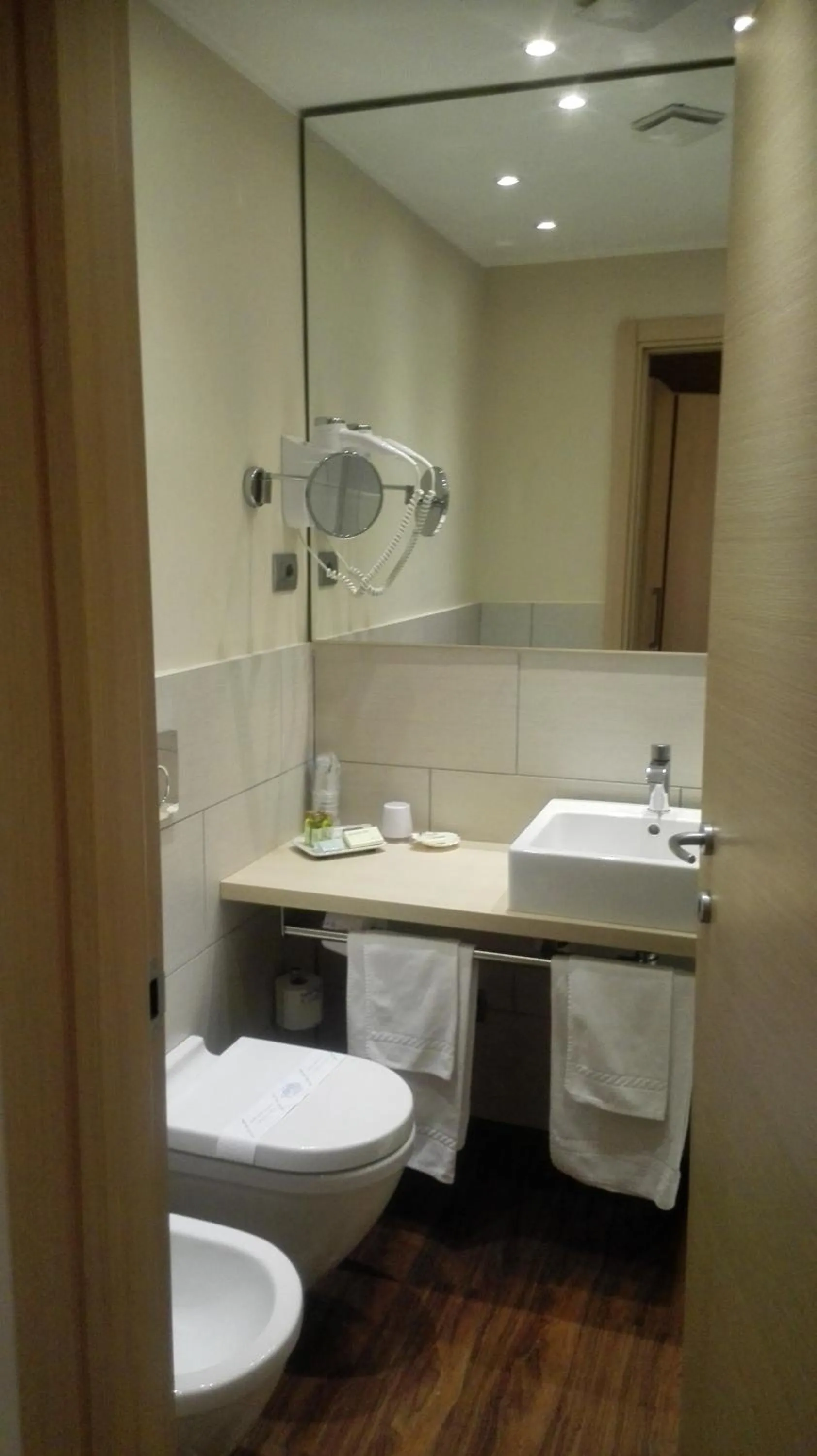 Bathroom in Hotel La Vigna