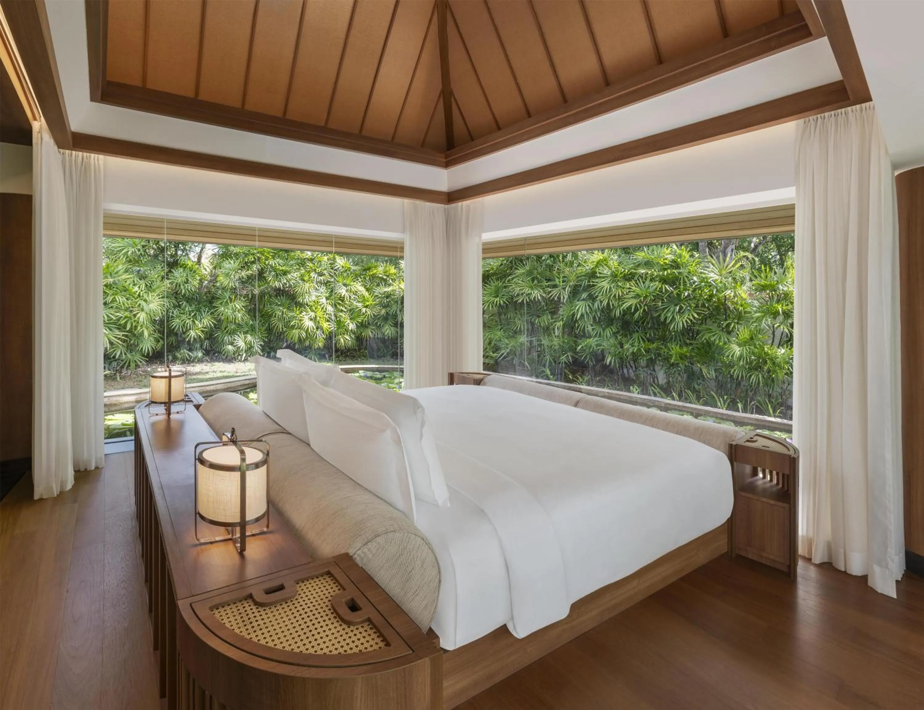 Bedroom in Banyan Tree Phuket