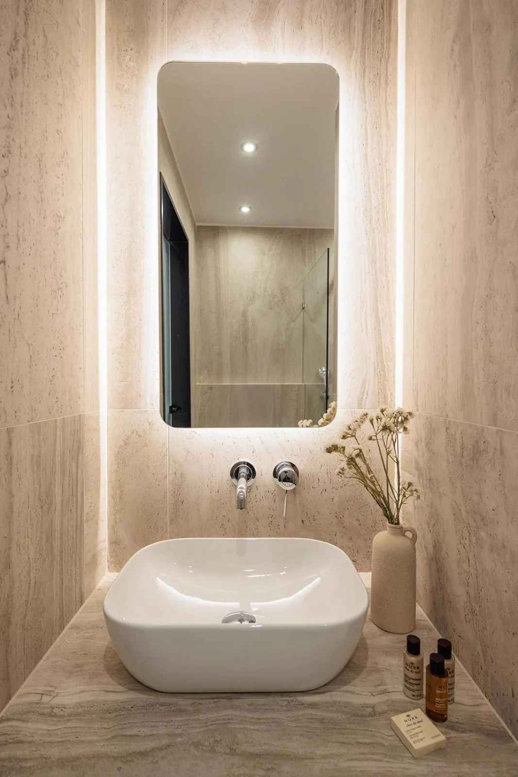 Bathroom in Hotel Sphinx