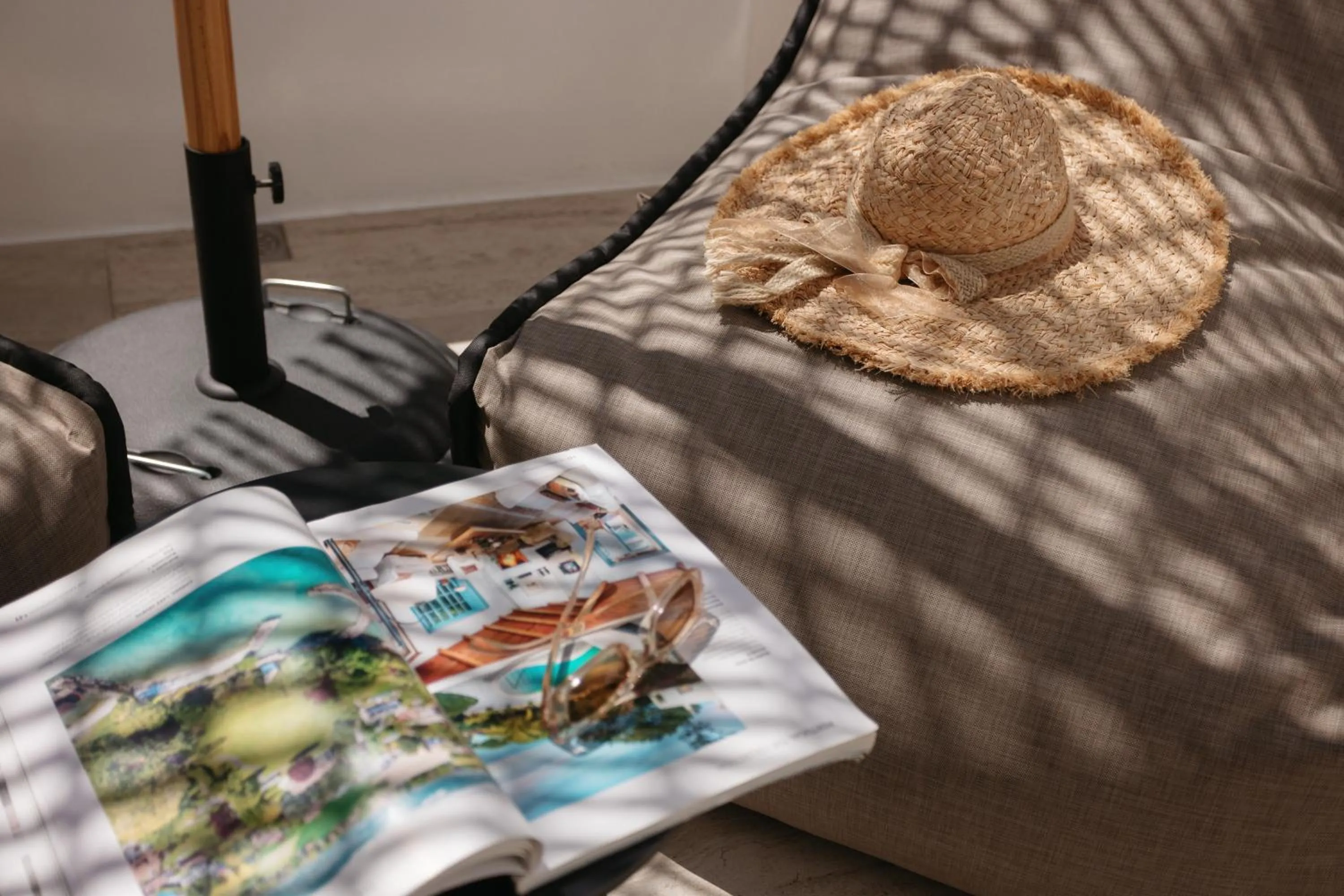 Summer in Hotel Sphinx