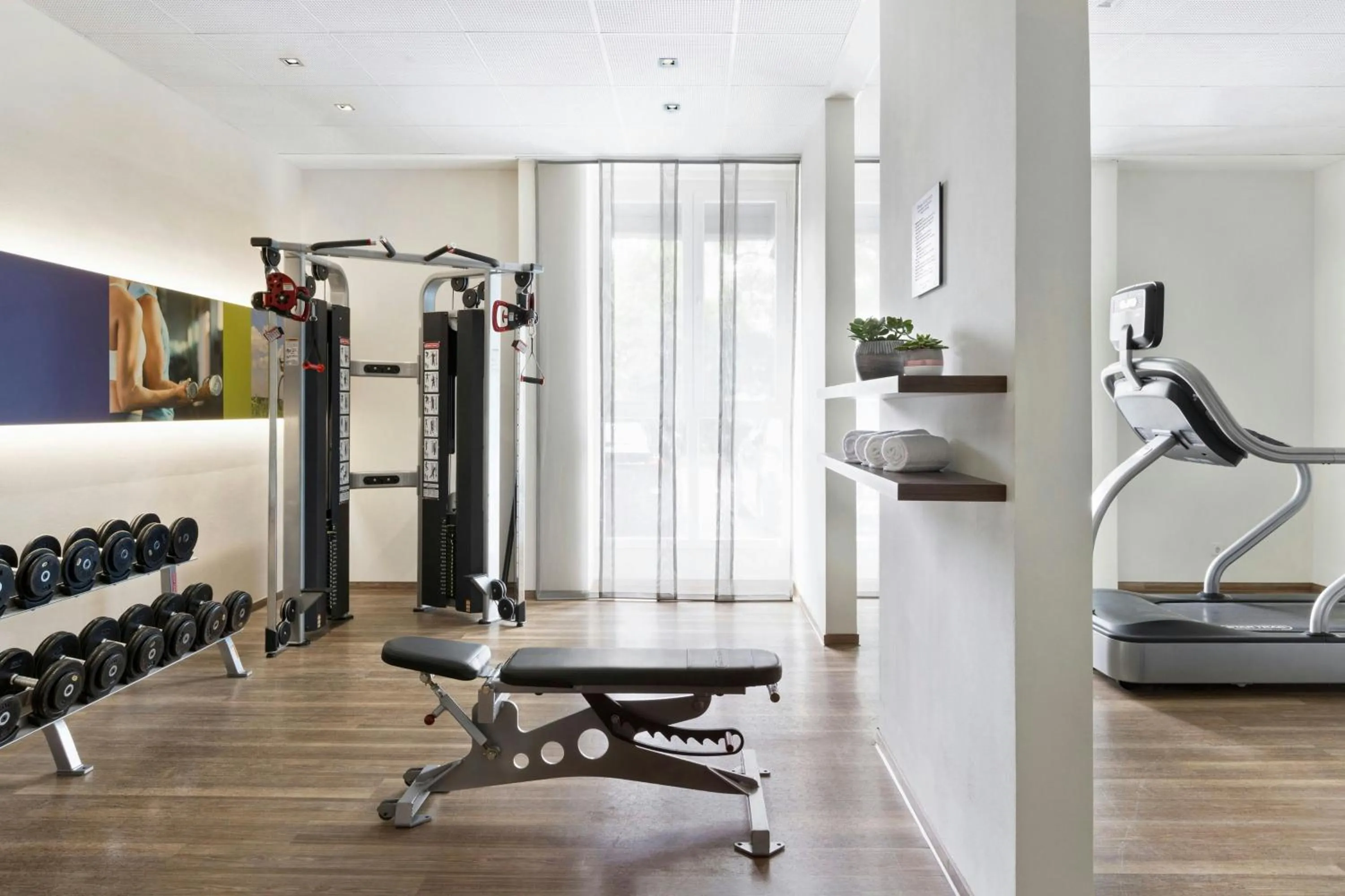 Fitness centre/facilities in Courtyard by Marriott Wiesbaden-Nordenstadt