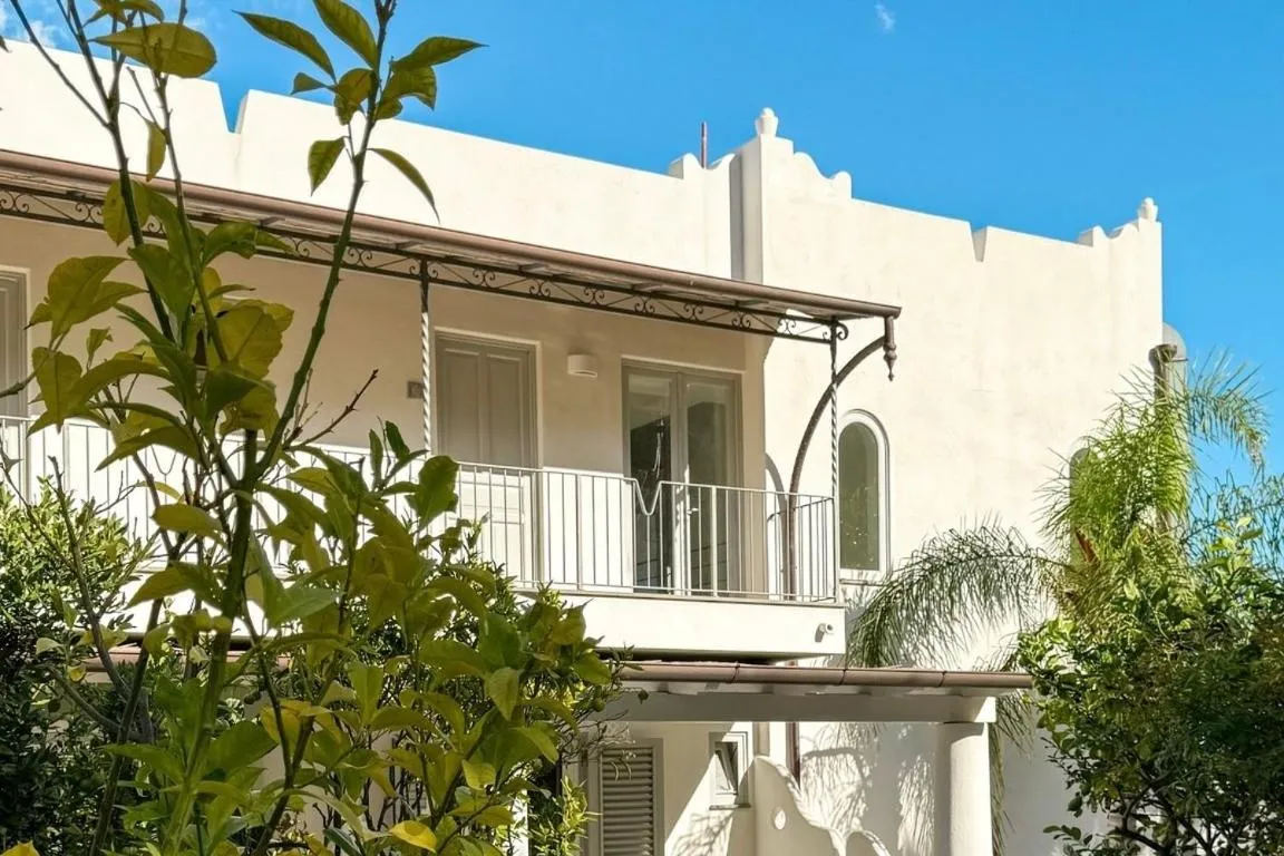 Property building in Hotel Mea - Aeolian Charme