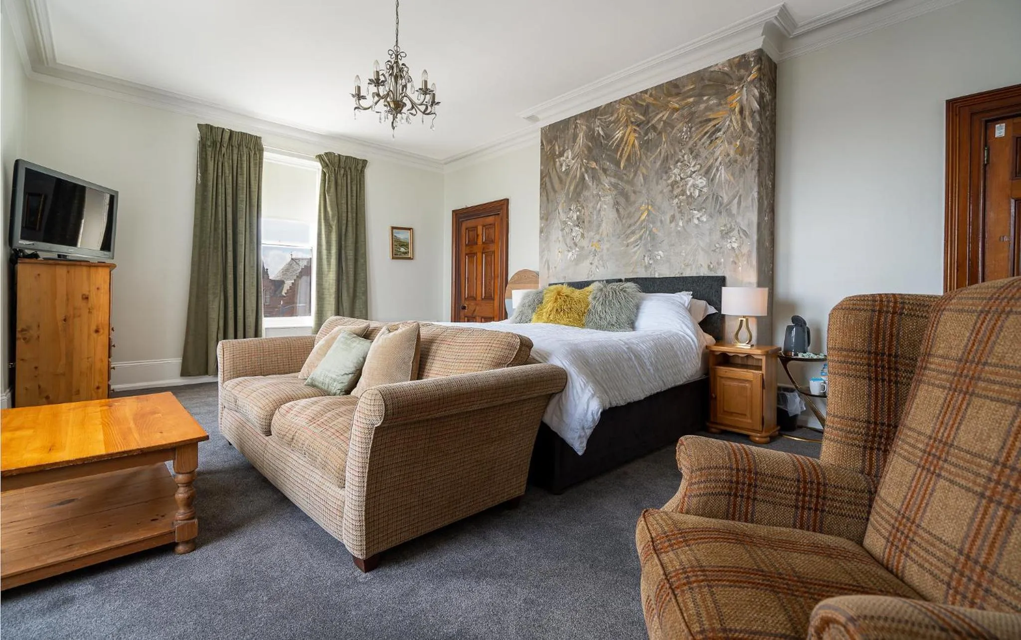 Bed in Antrim House Guest Rooms & Suites