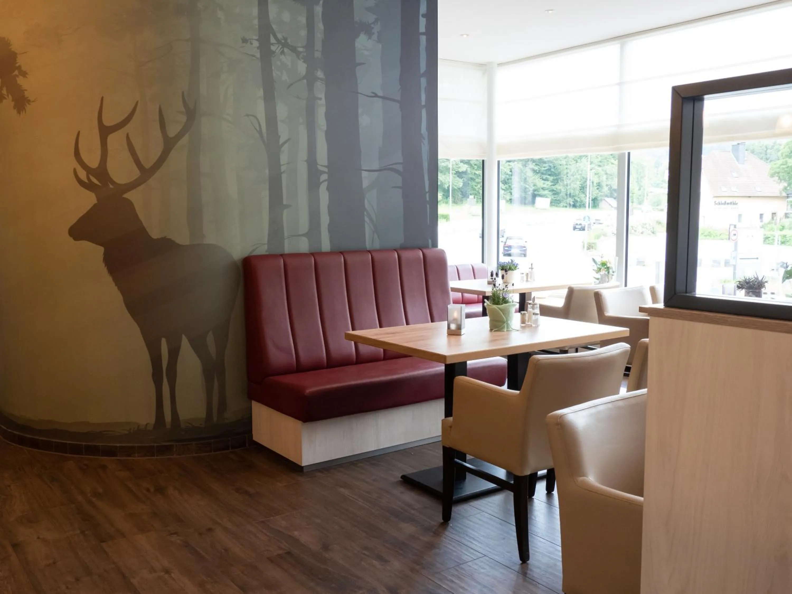 Restaurant/places to eat in Waldhotel Felsenkeller