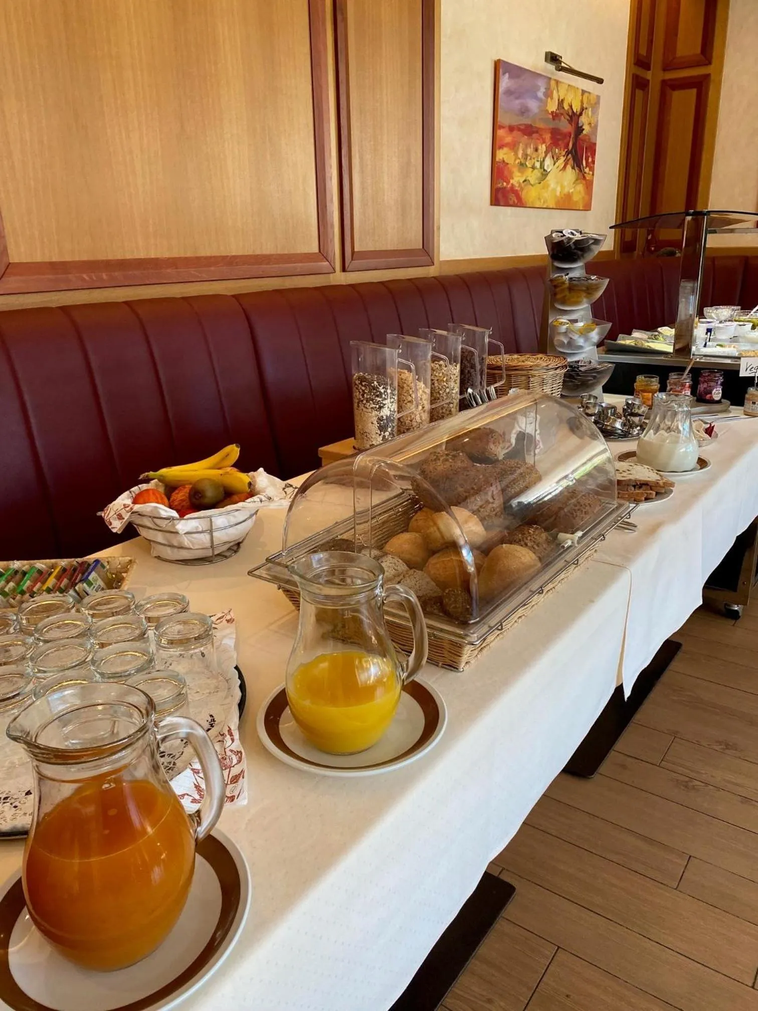 Restaurant/places to eat in Waldhotel Felsenkeller