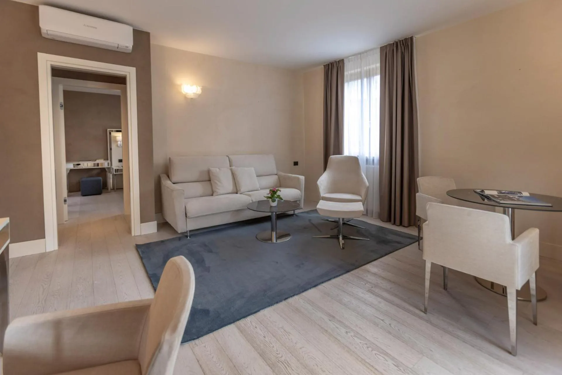 Living room in Park Hotel Imperial