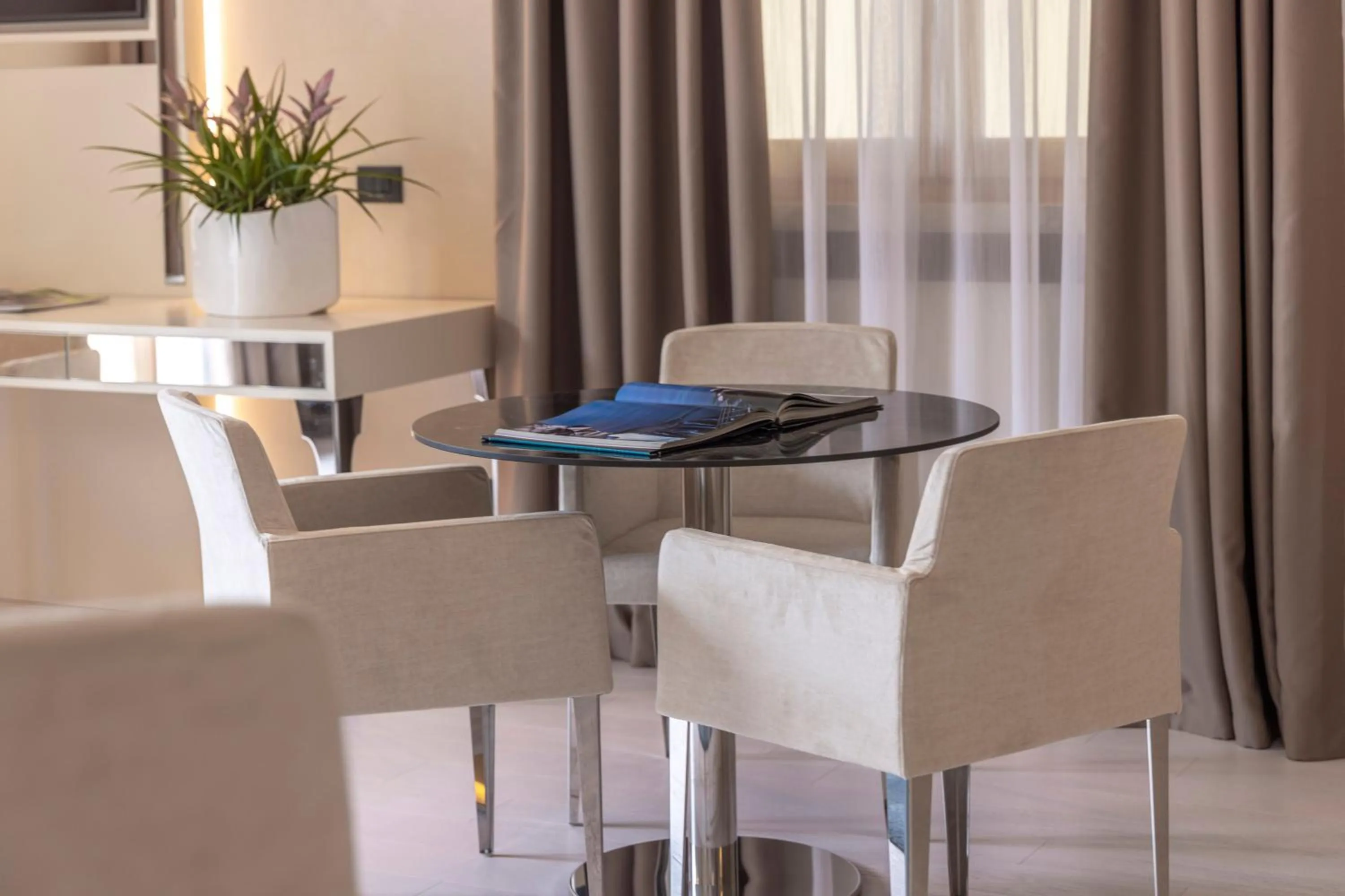 Living room in Park Hotel Imperial