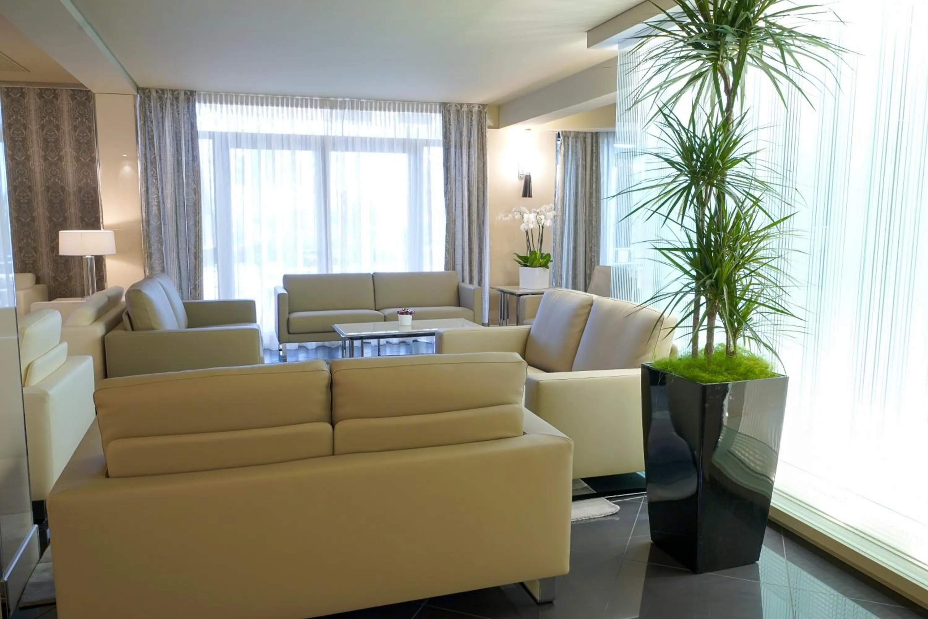 Lounge or bar in Park Hotel Imperial