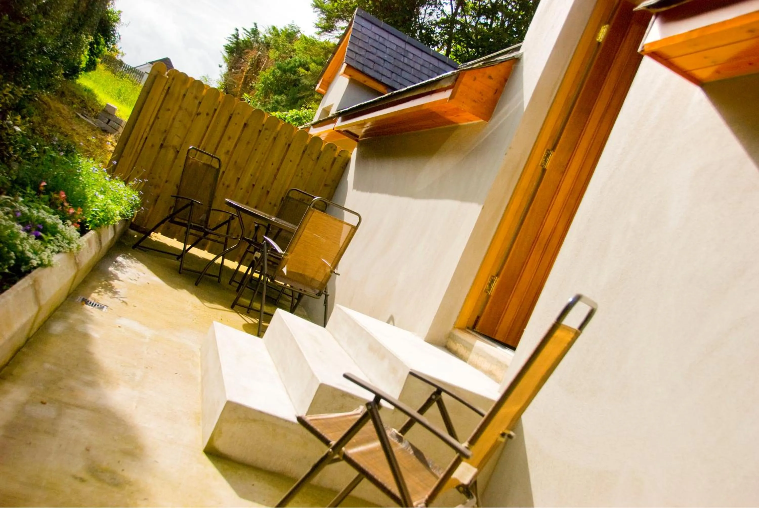 Patio in Courtyard Mews Armagh City