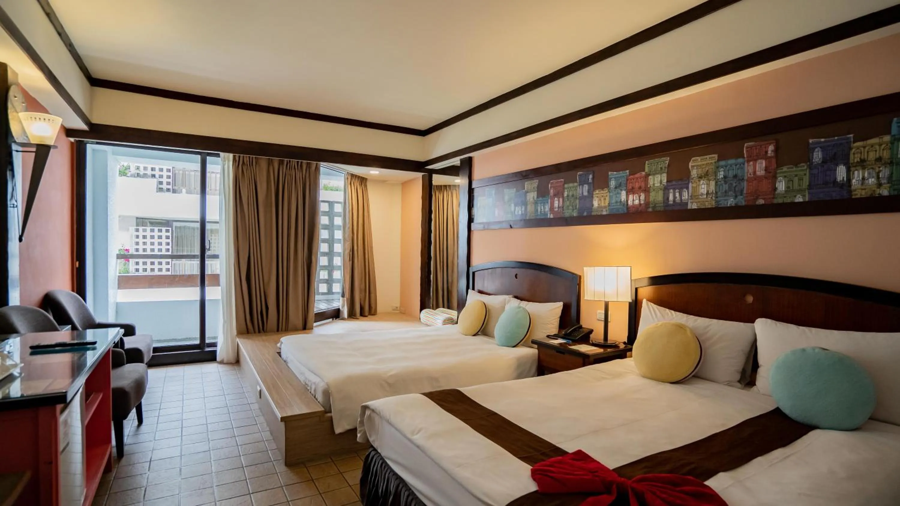 Photo of the whole room, Bed in Yoho Beach Resort Kenting